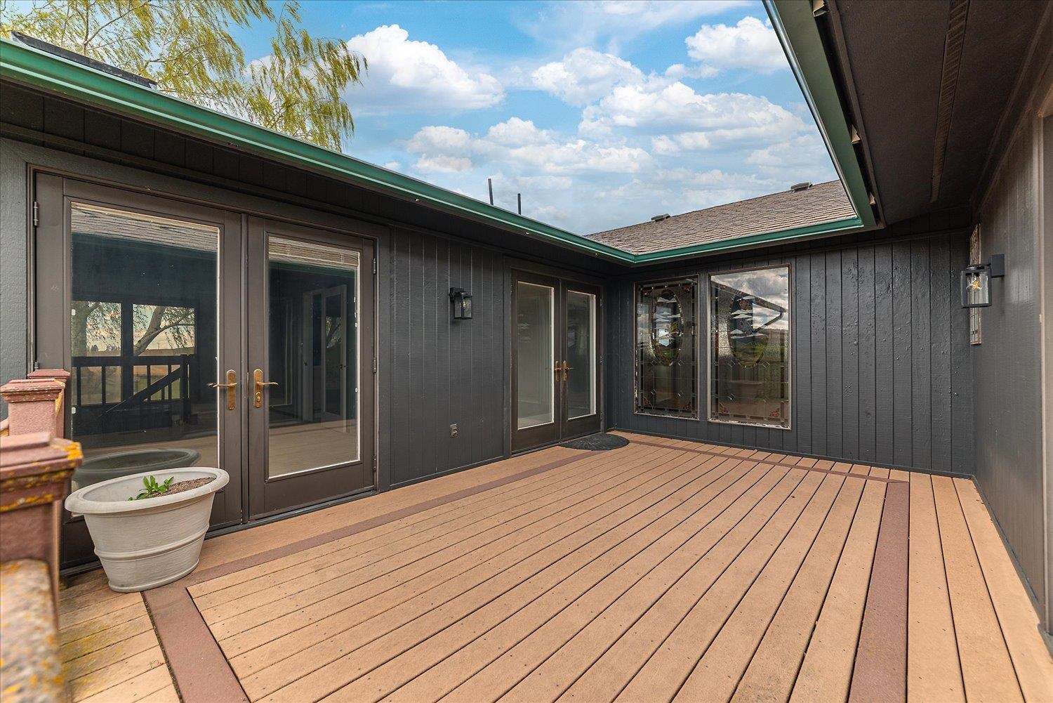 1112 E Jennings Rd - Photo 5
