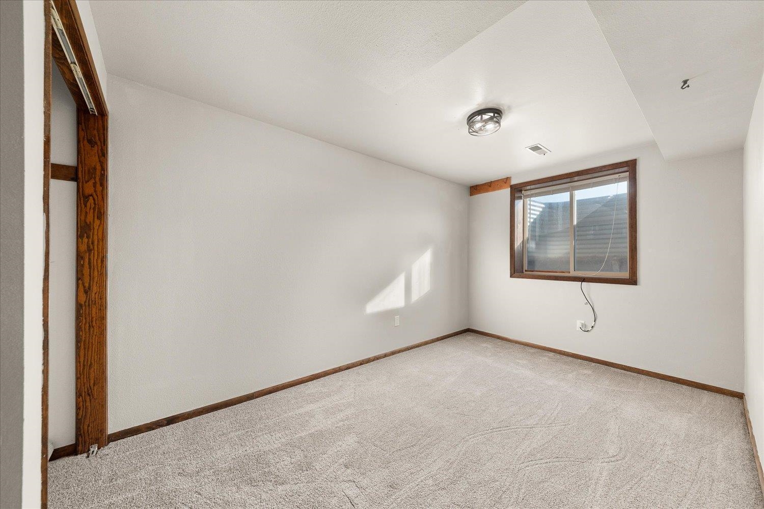 1112 E Jennings Rd - Photo 28