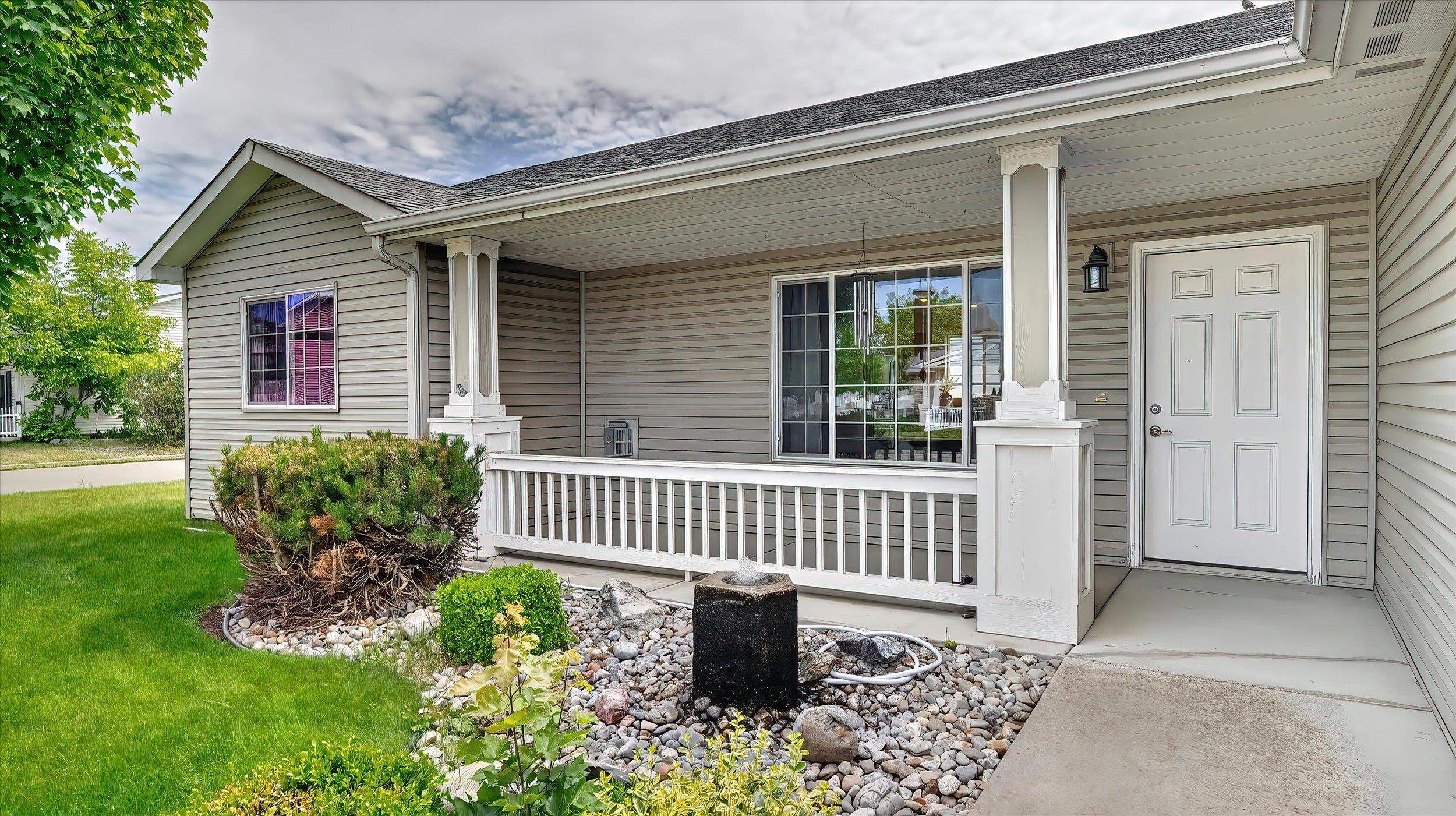 4506 N Locust Ct - Photo 3