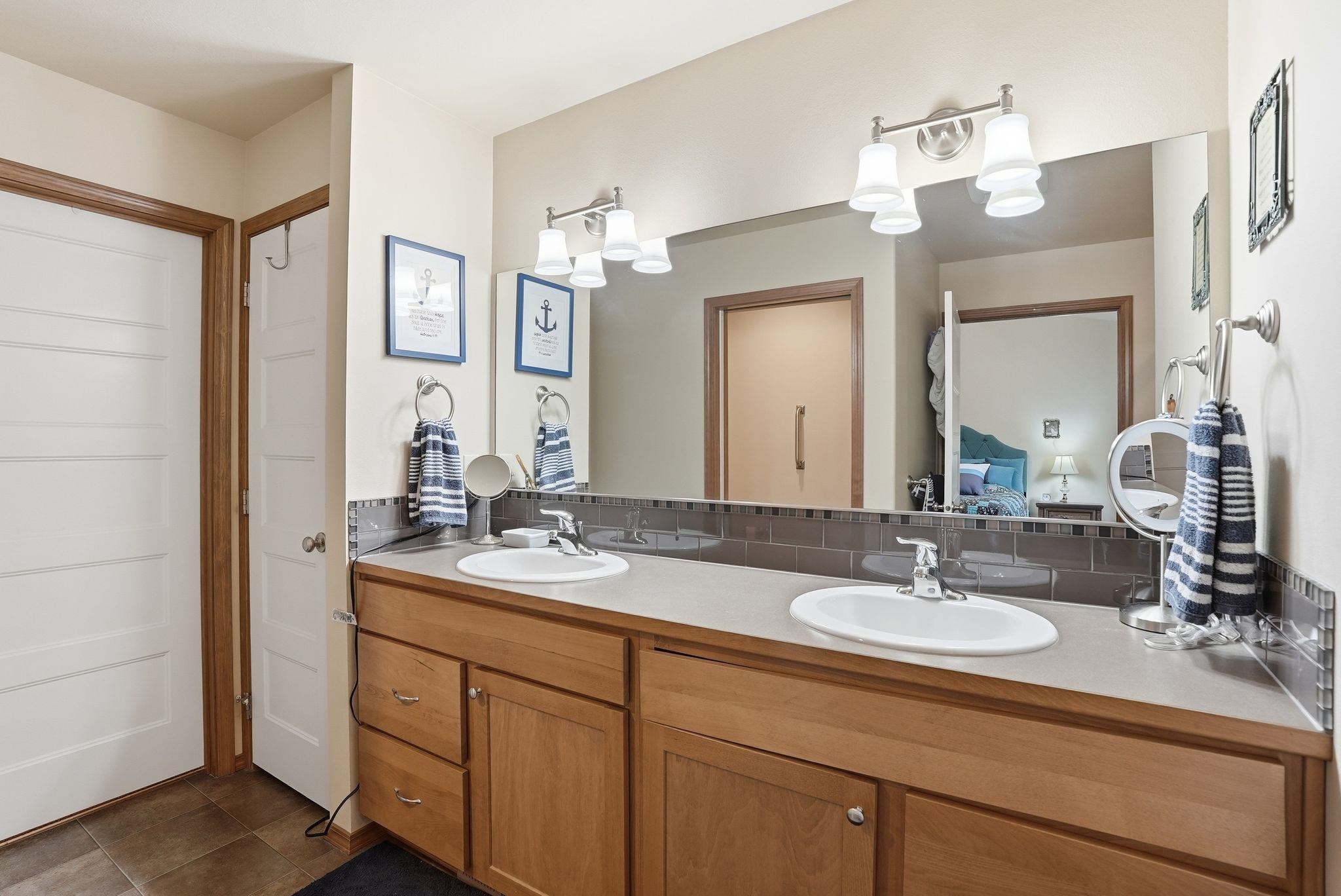 13108 N Mill Rd - Photo 18
