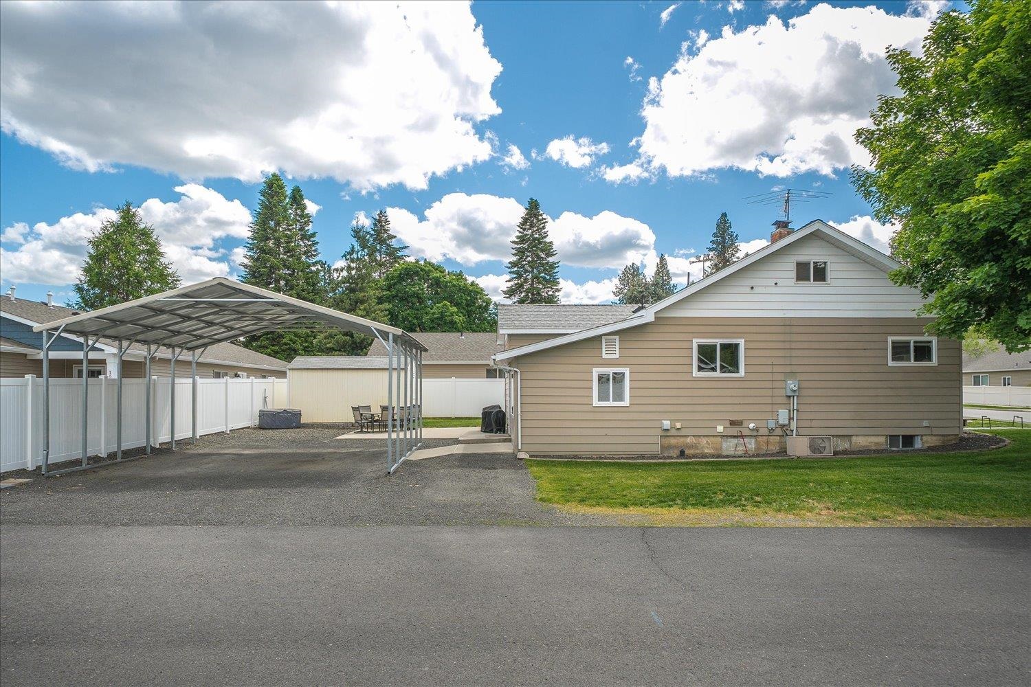 517 S Felts Rd - Photo 18