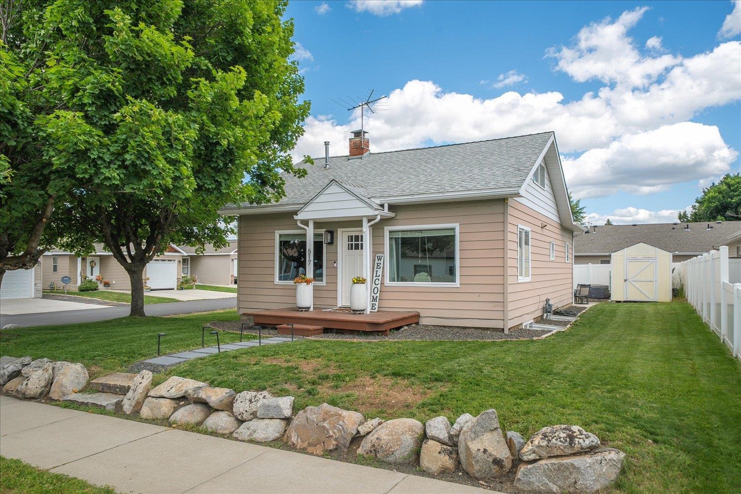 517 S Felts Rd - Photo 2