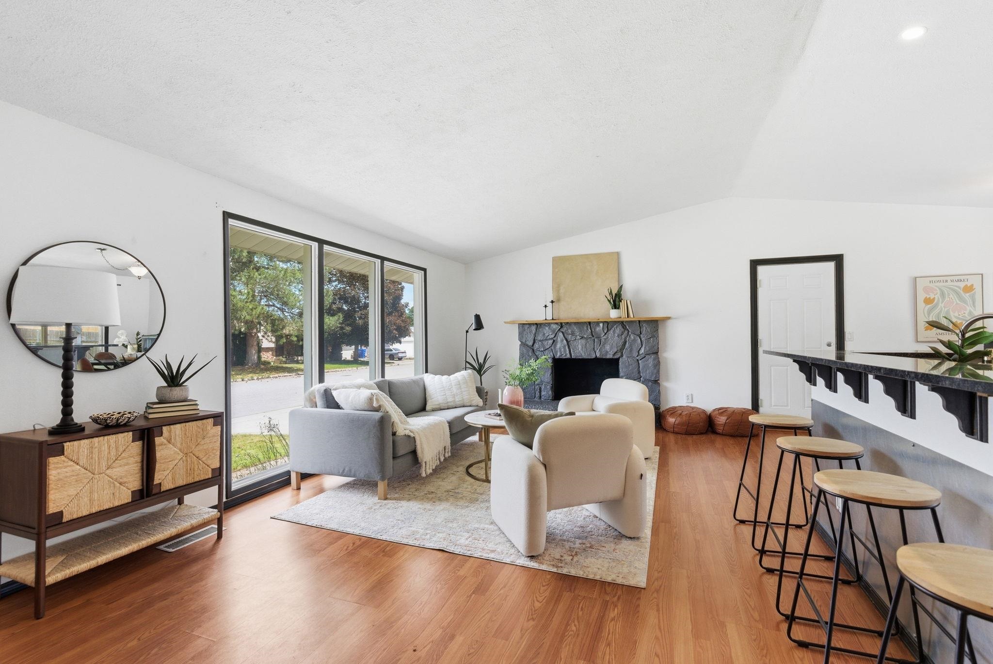 14406 E 7th Ave - Photo 7