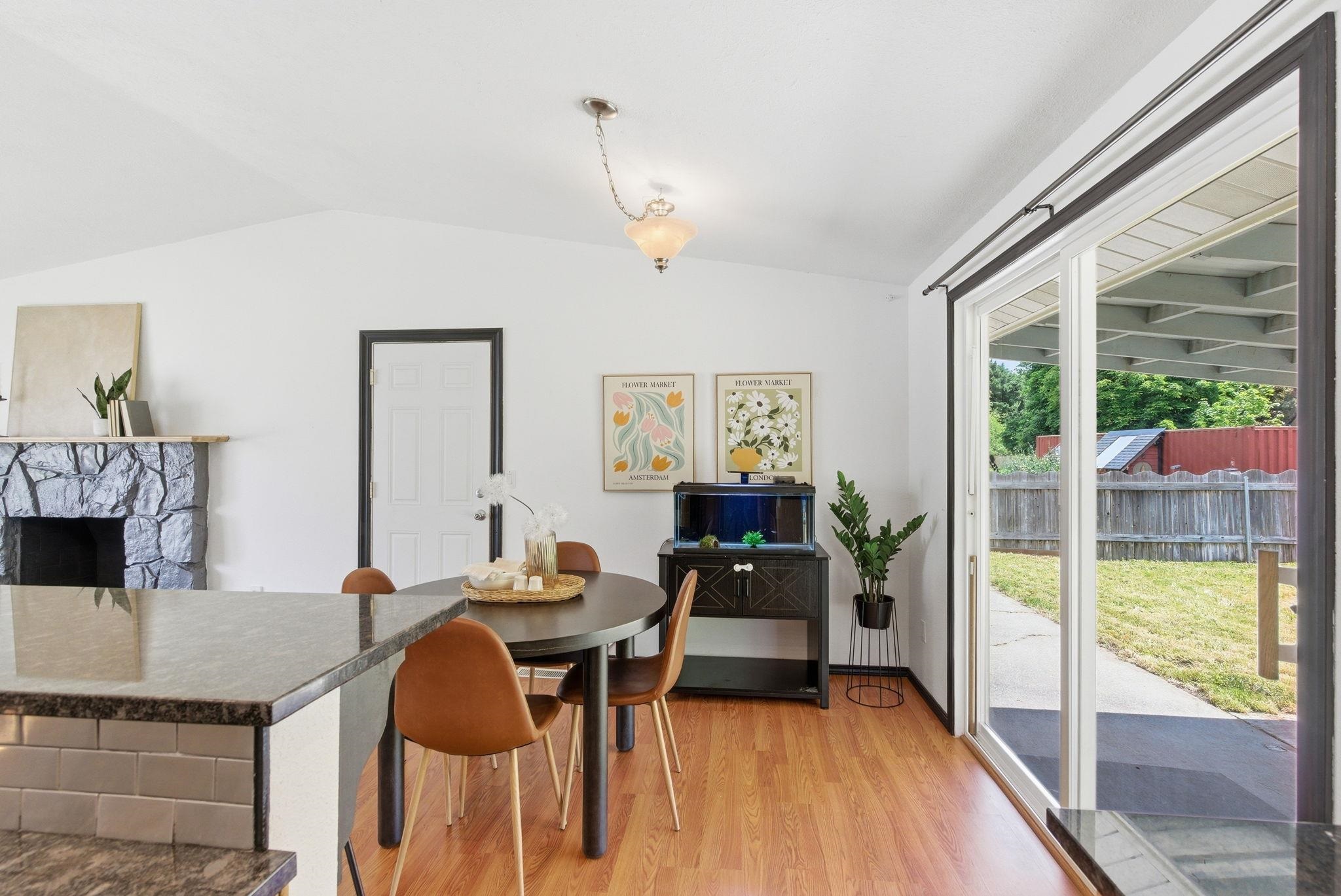 14406 E 7th Ave - Photo 17