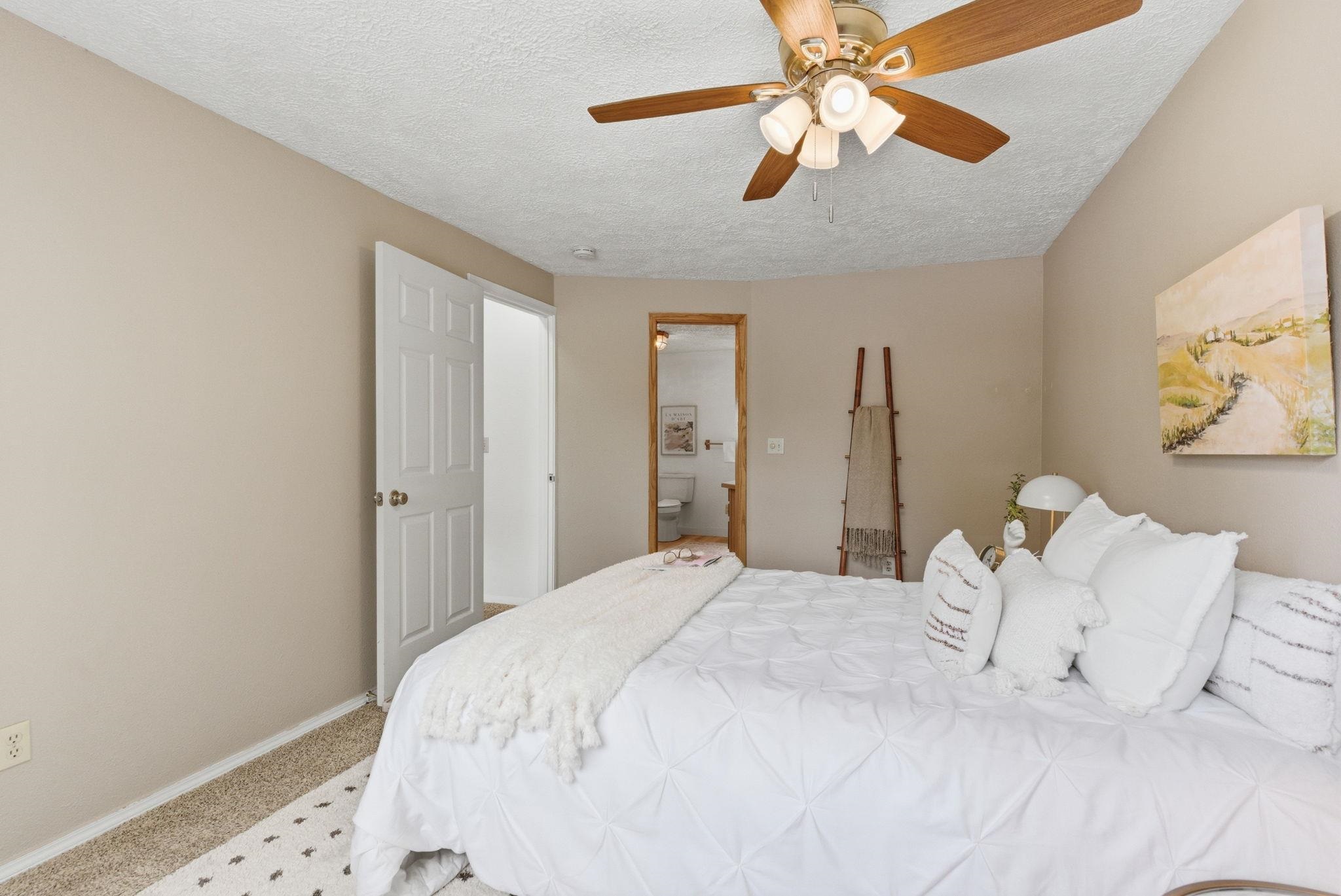 14406 E 7th Ave - Photo 23