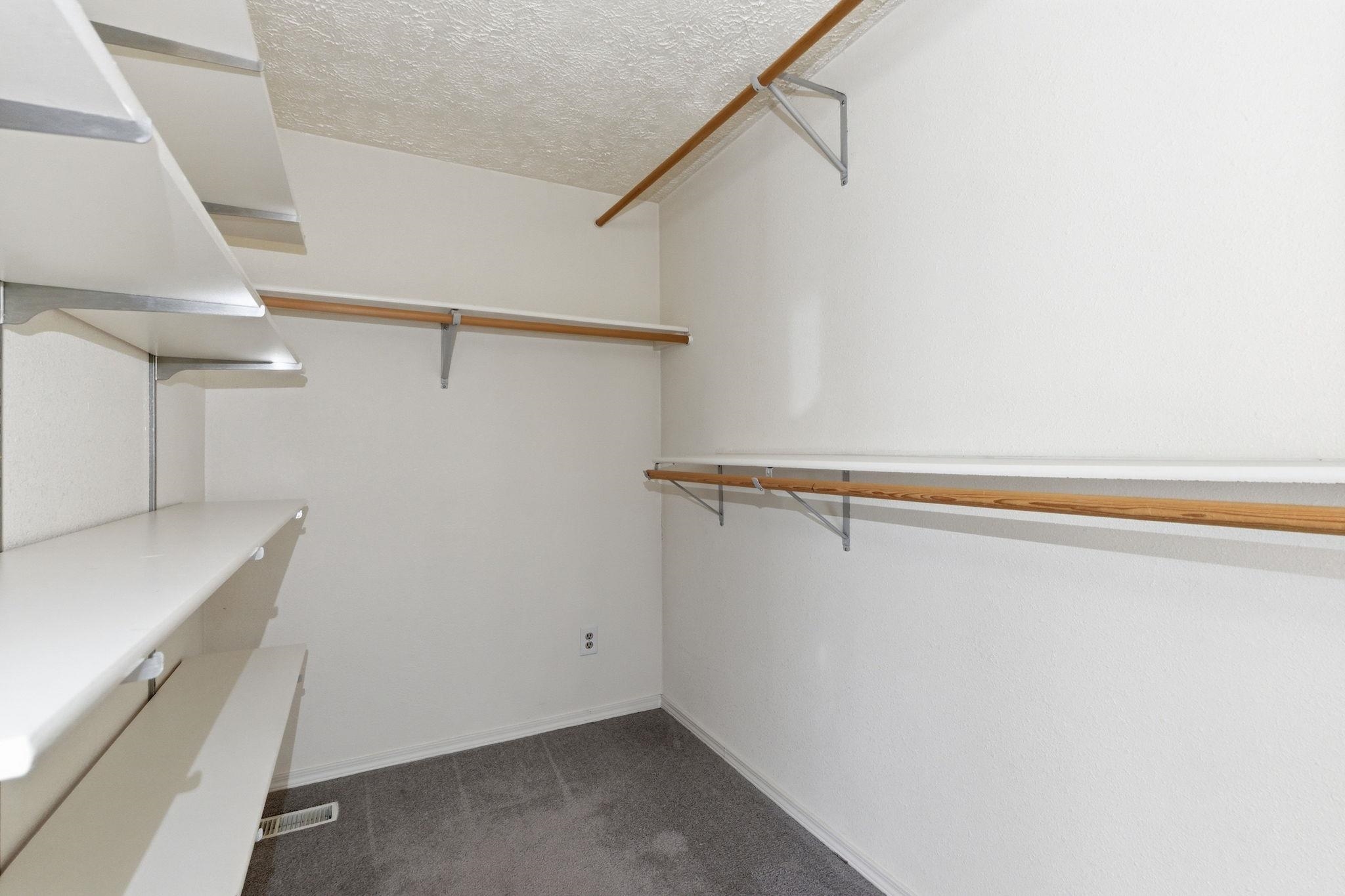14406 E 7th Ave - Photo 27