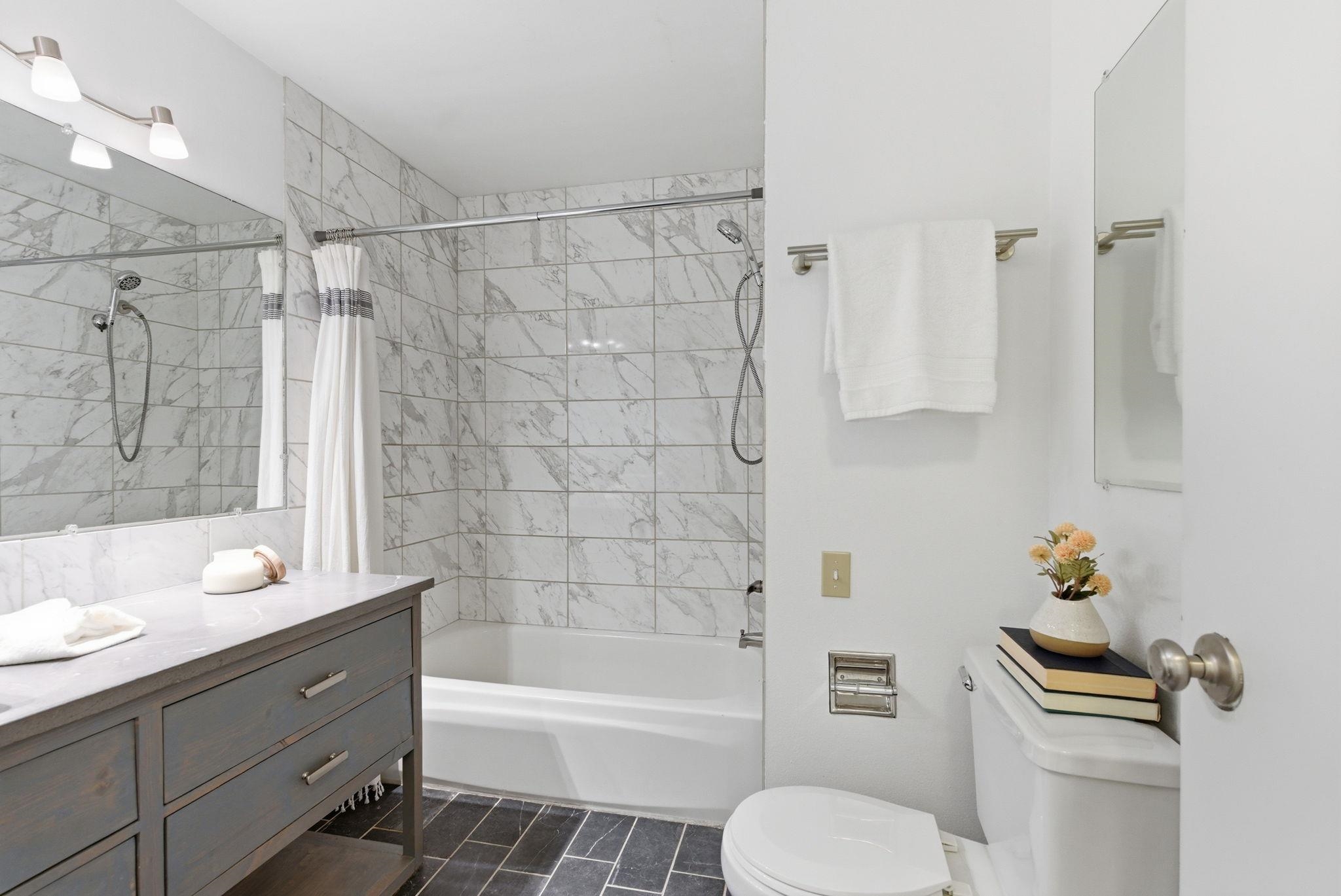 14406 E 7th Ave - Photo 31