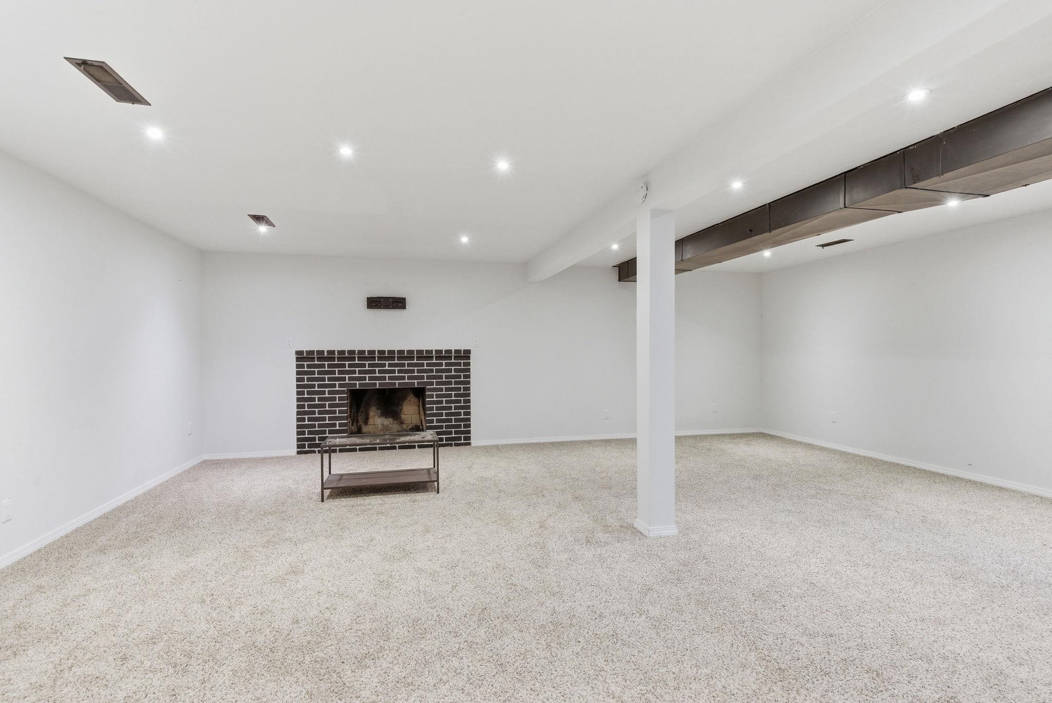 14406 E 7th Ave - Photo 41