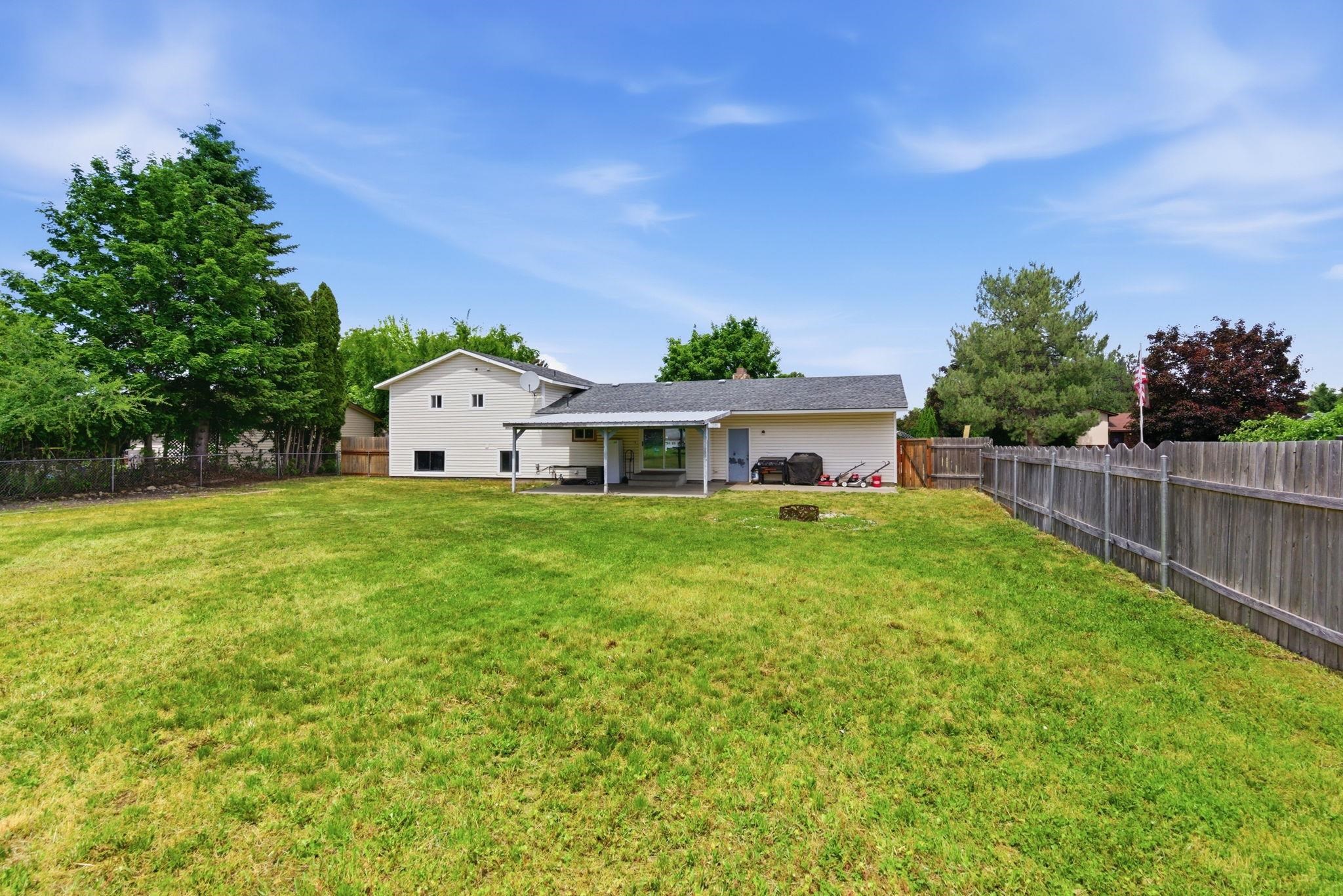 14406 E 7th Ave - Photo 48