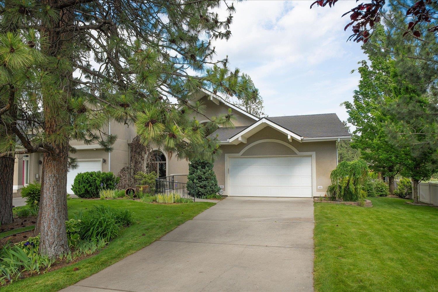 1821 S Viewcrest Ln - Photo 2