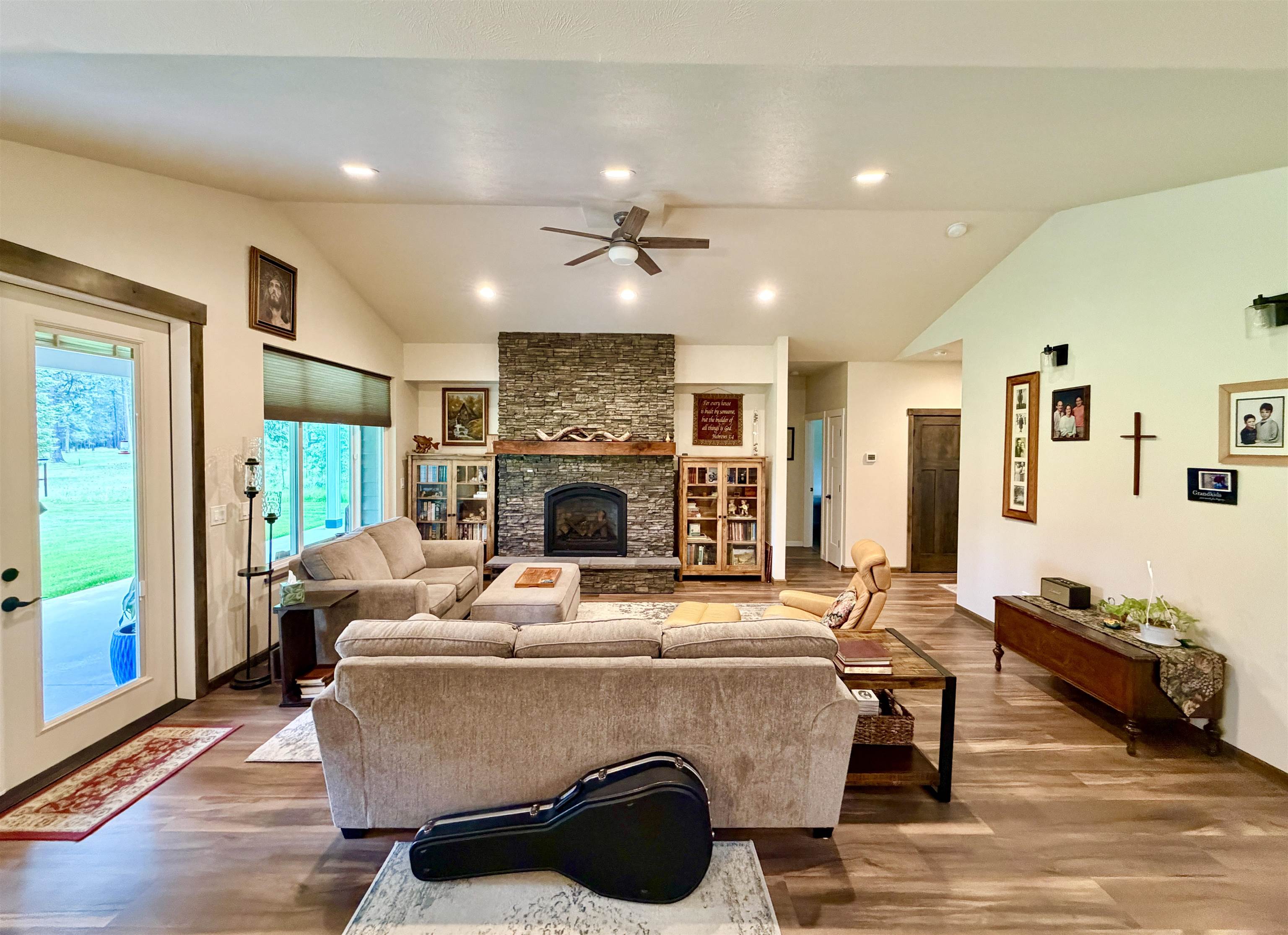 349 Palmer Ln - Photo 9