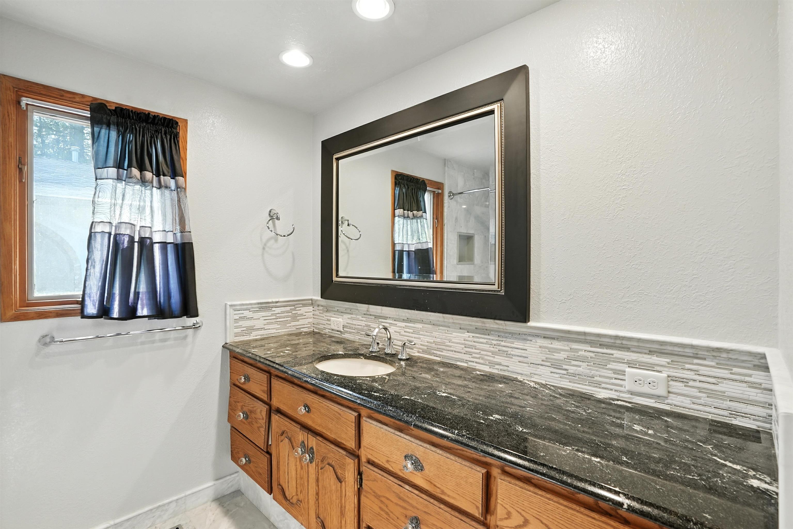 1502 N Wrangler Dr - Photo 24