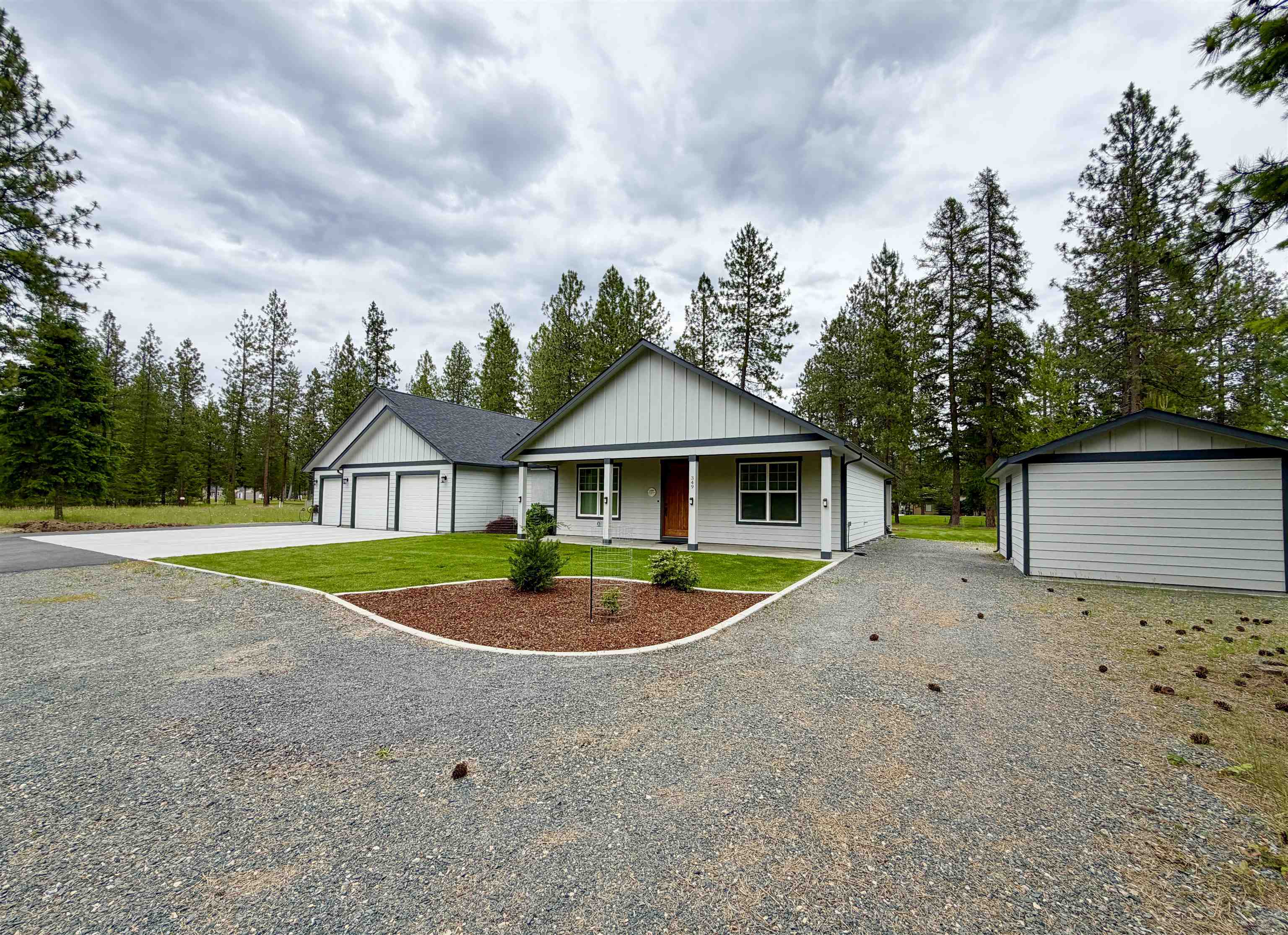 349 Palmer Ln - Photo 6