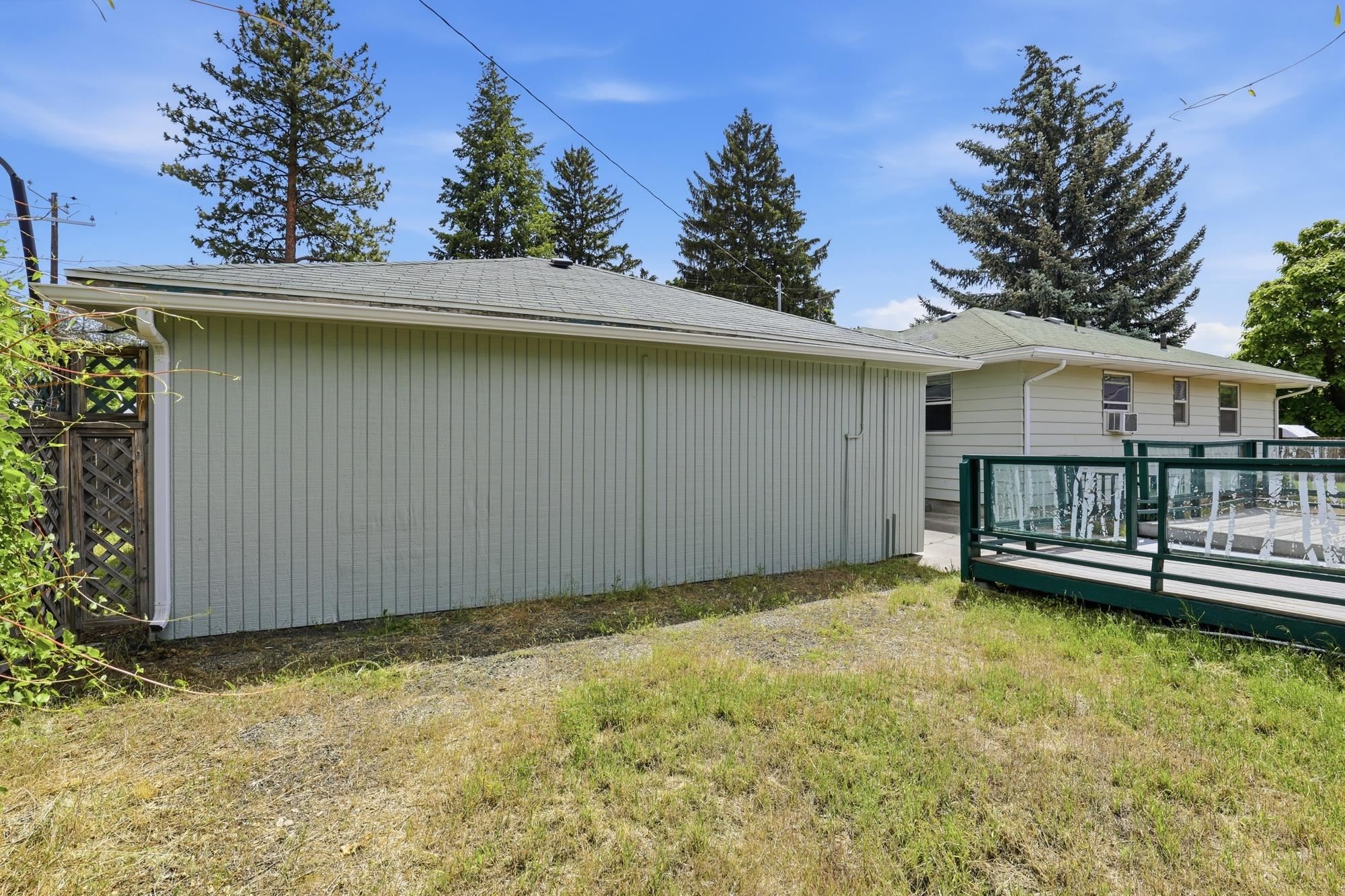 4607 N G St - Photo 25