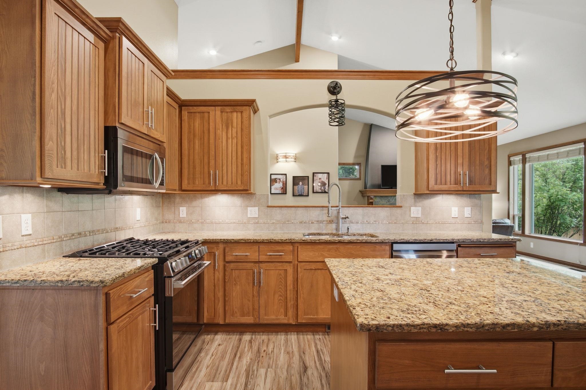 703 E Golden Rd - Photo 14