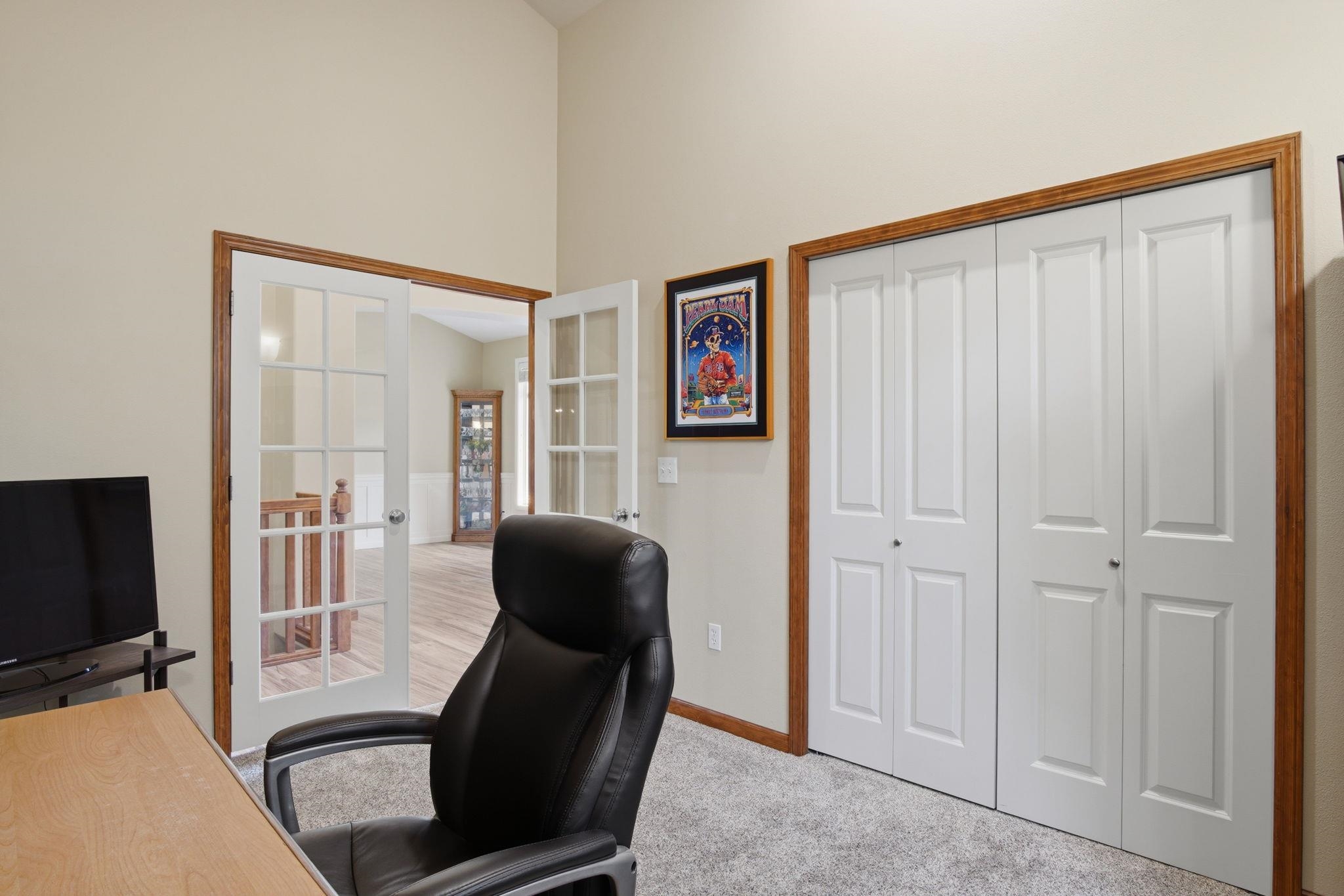 703 E Golden Rd - Photo 20