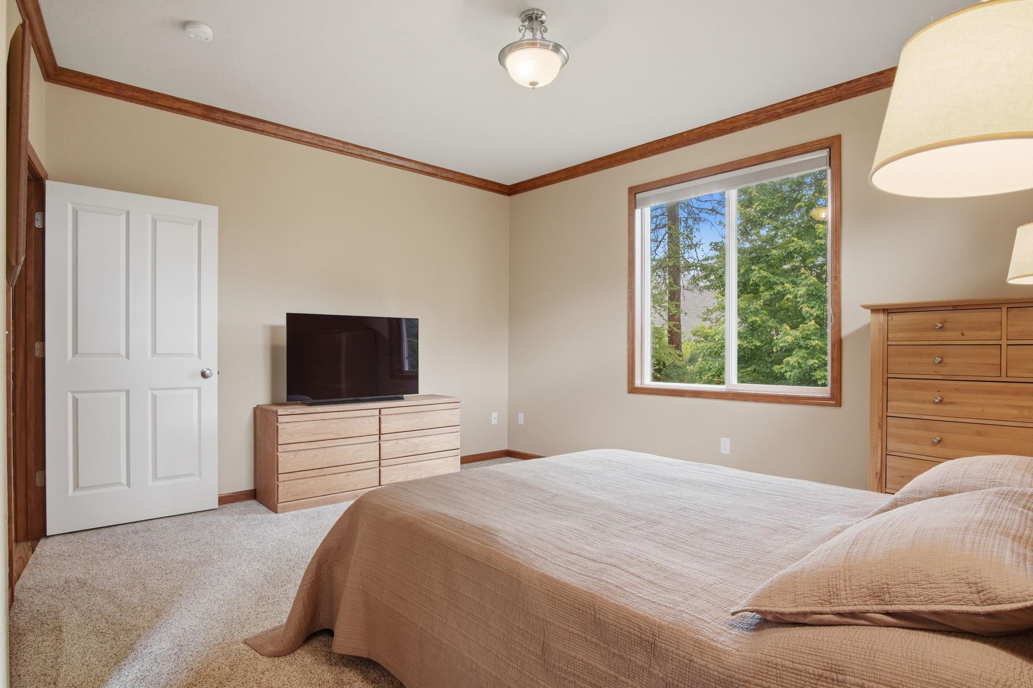 703 E Golden Rd - Photo 24