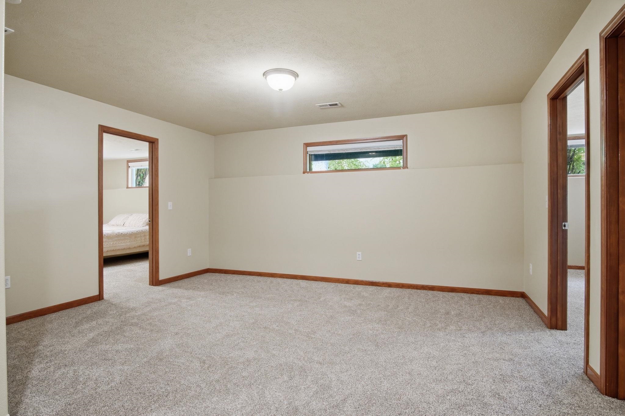 703 E Golden Rd - Photo 34