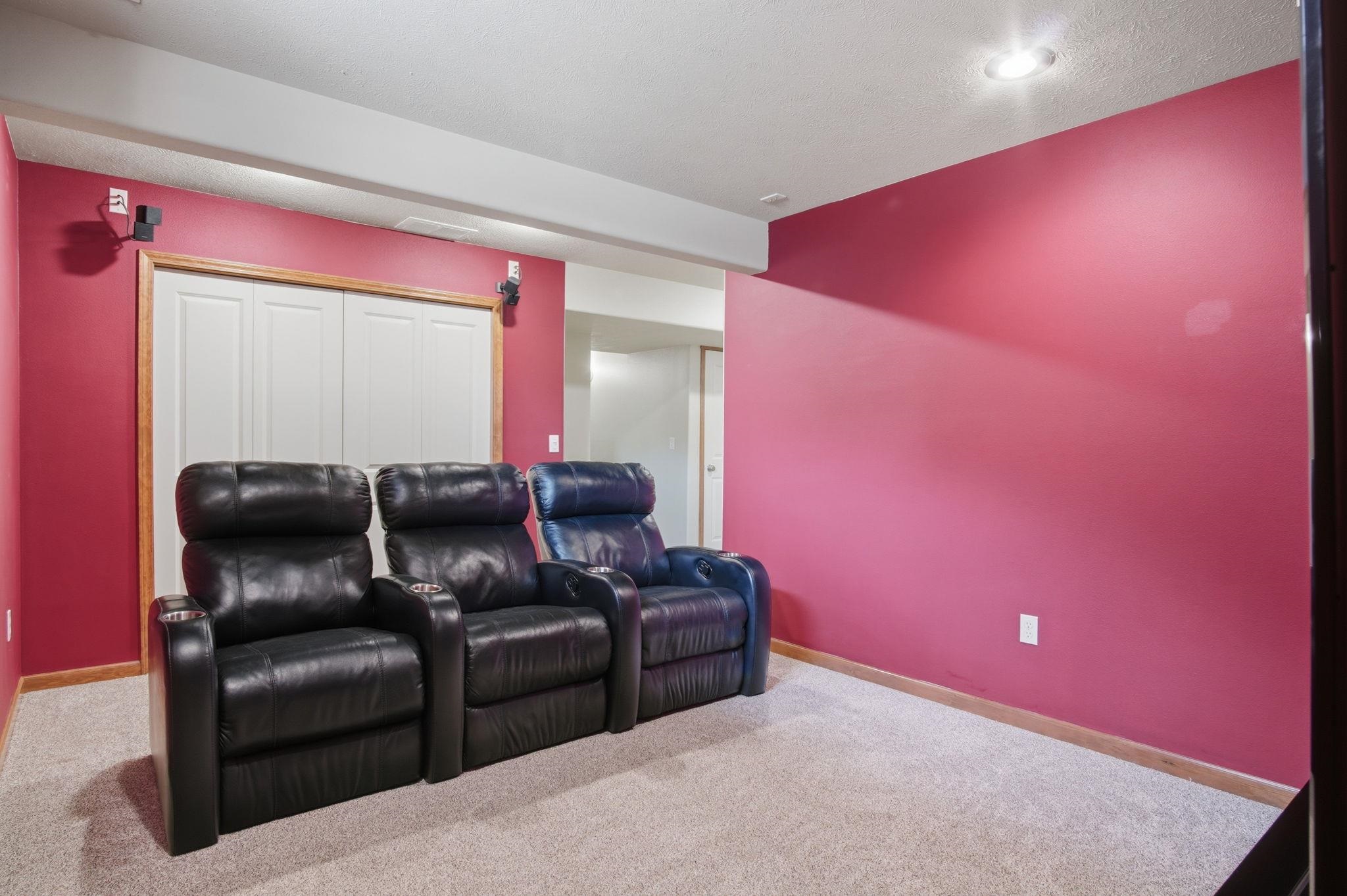703 E Golden Rd - Photo 43