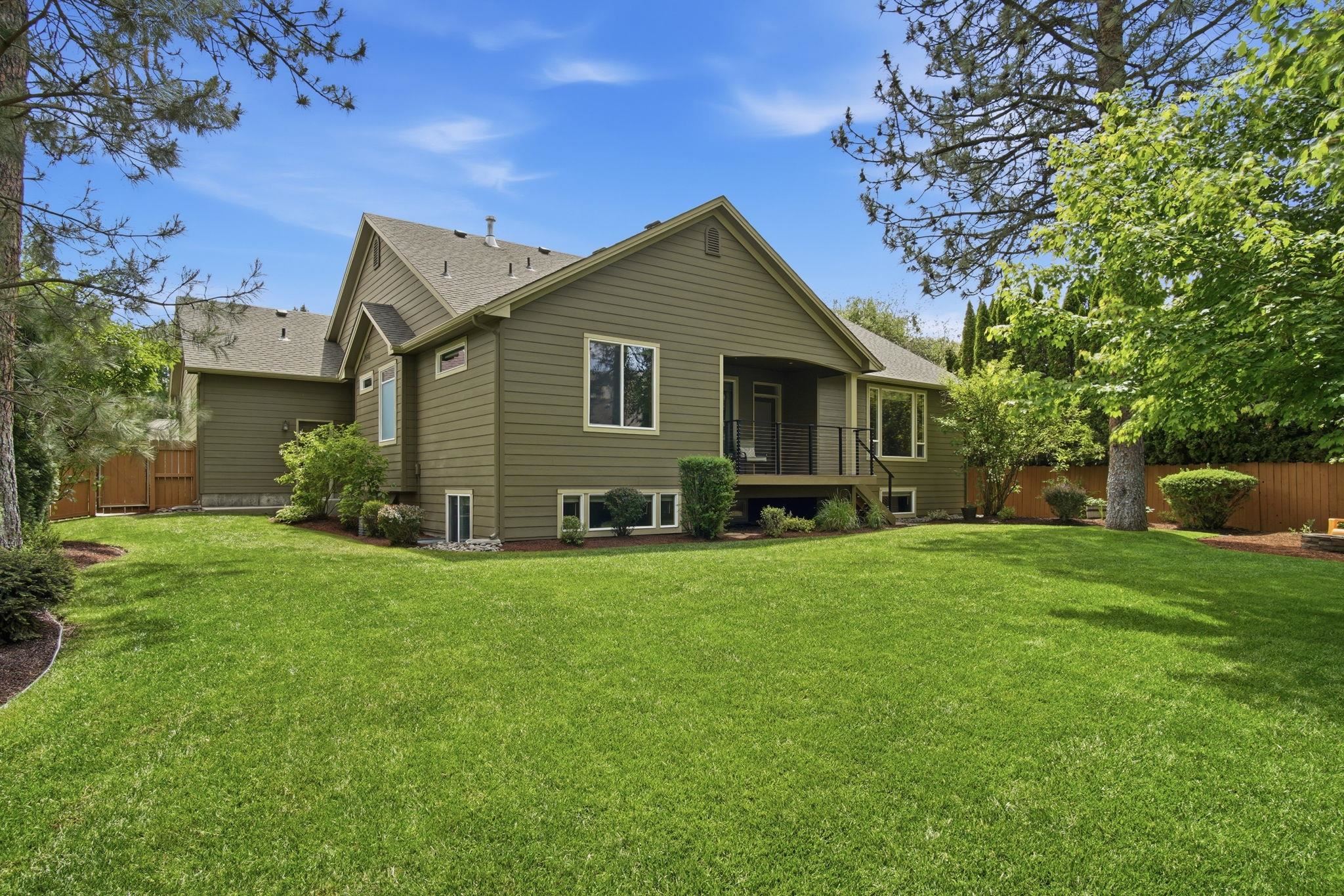 703 E Golden Rd - Photo 49