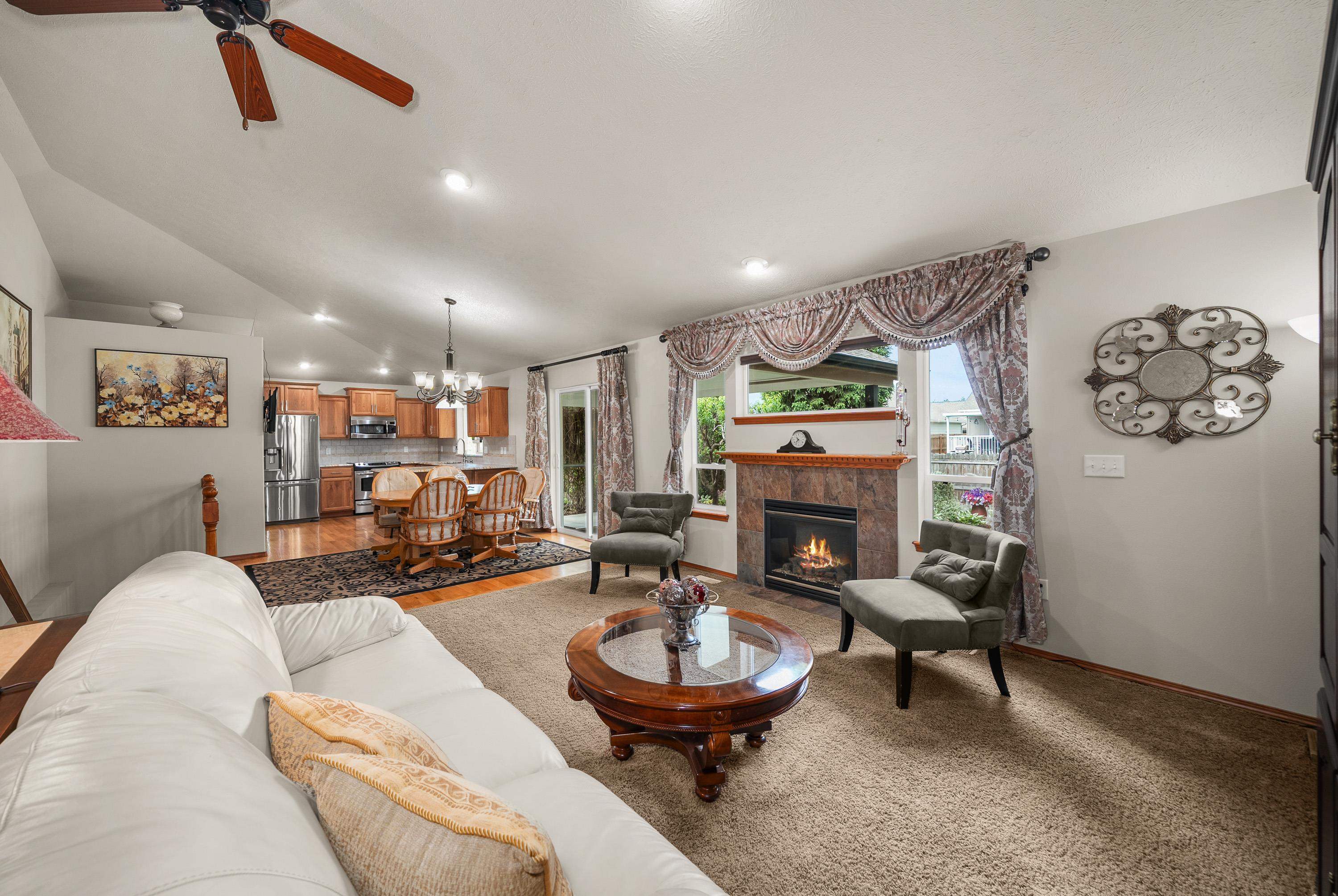 5117 N Stout Ct - Photo 7