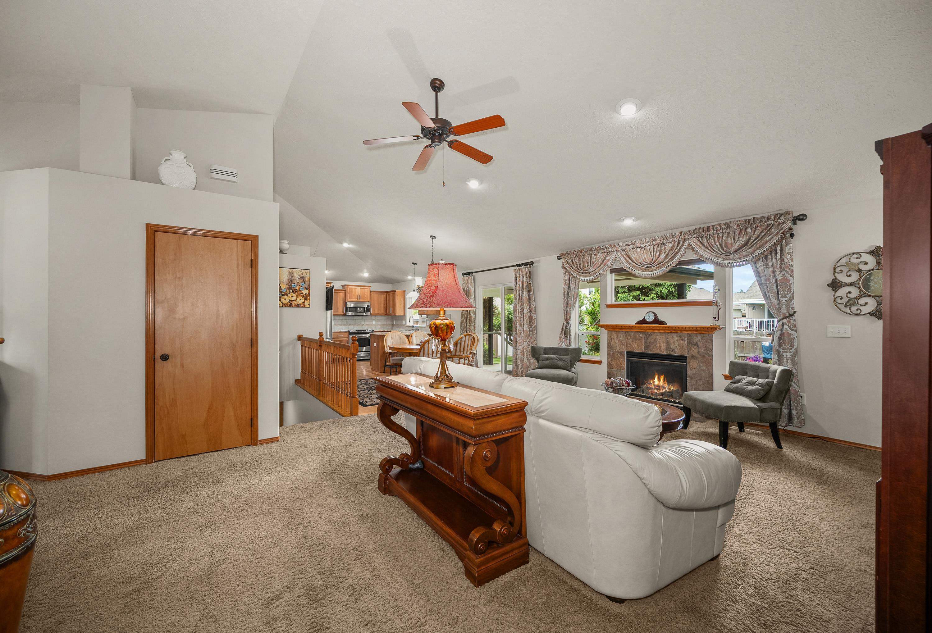 5117 N Stout Ct - Photo 9