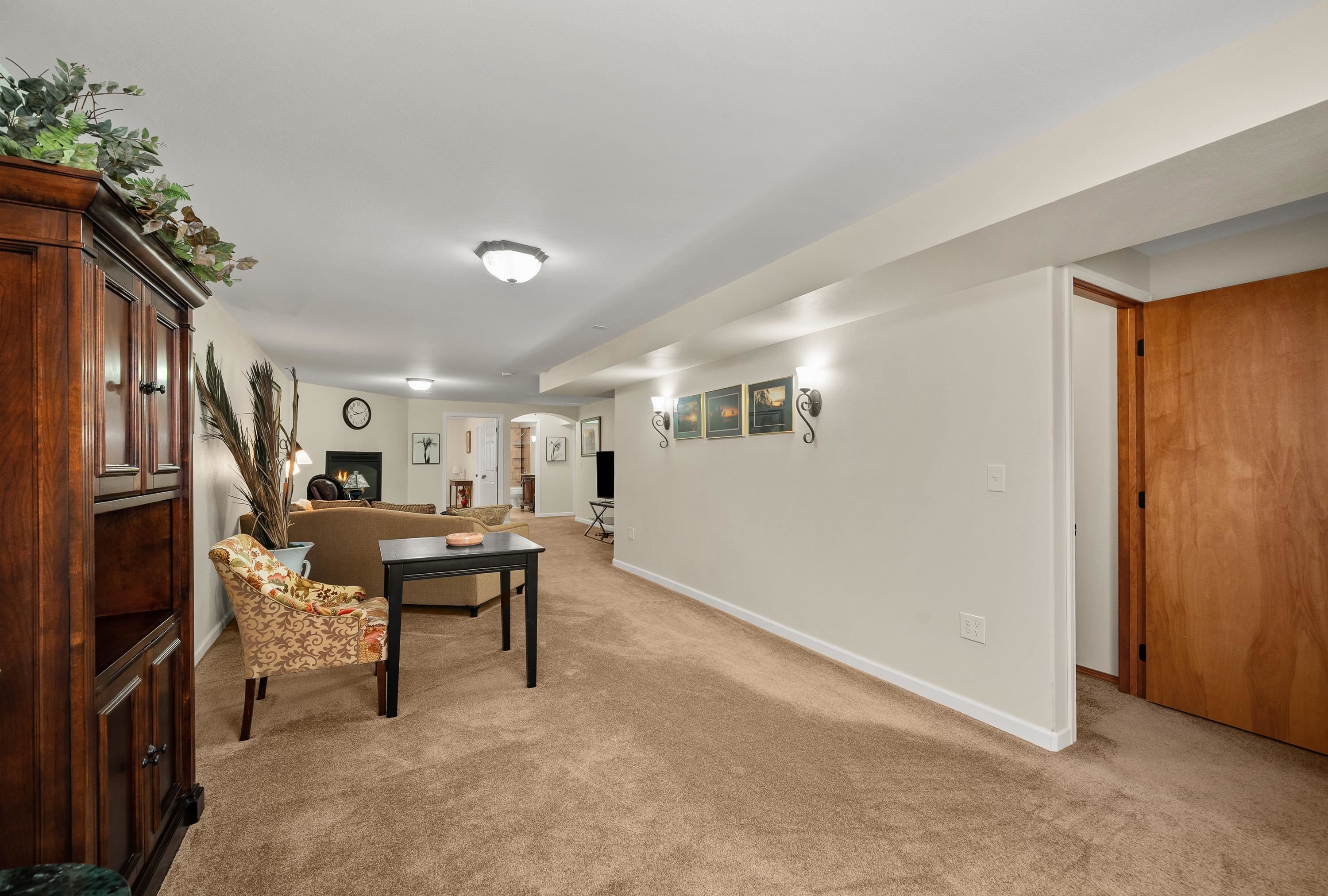 5117 N Stout Ct - Photo 24