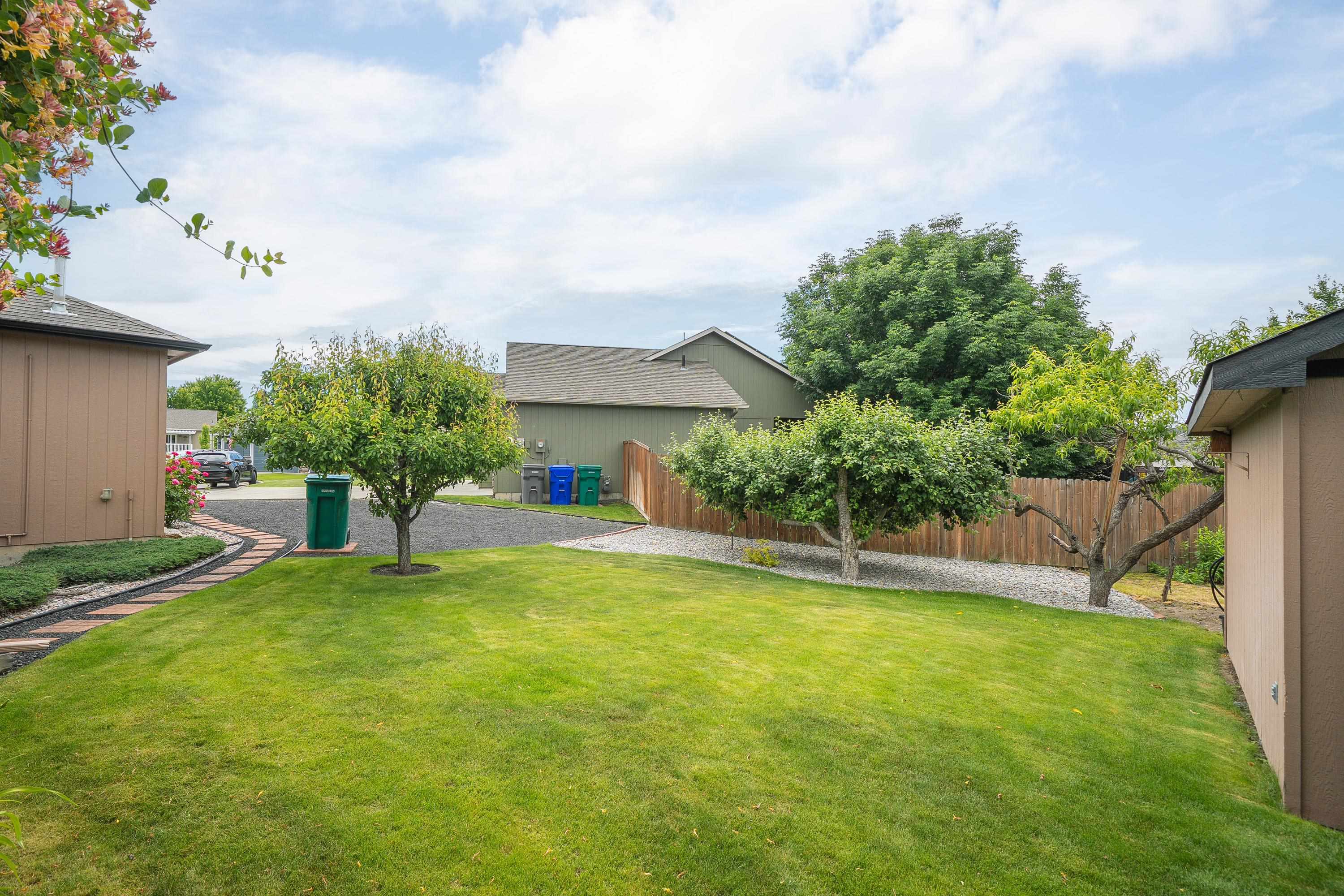 5117 N Stout Ct - Photo 40