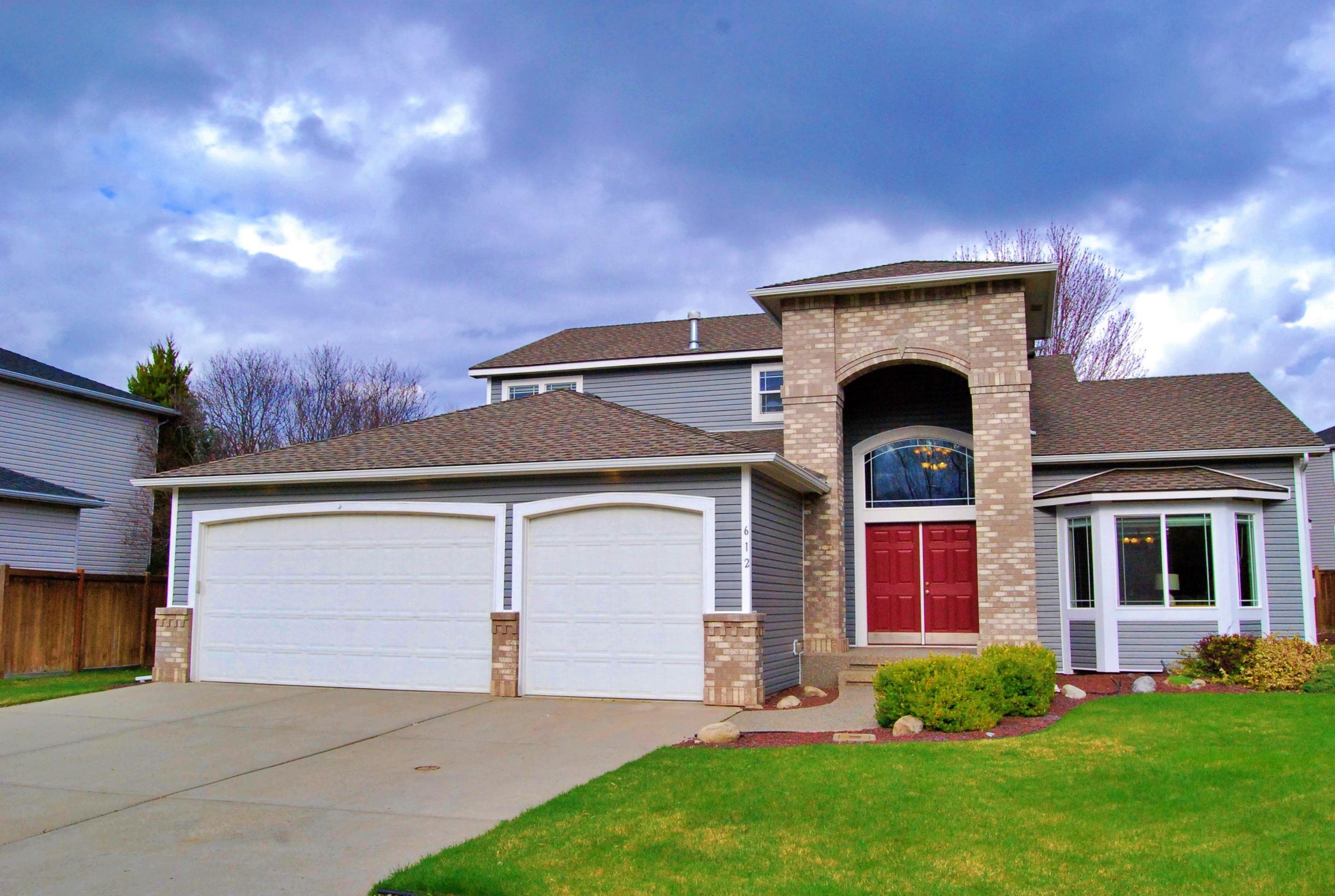 612 N Madson Ct - Photo 1