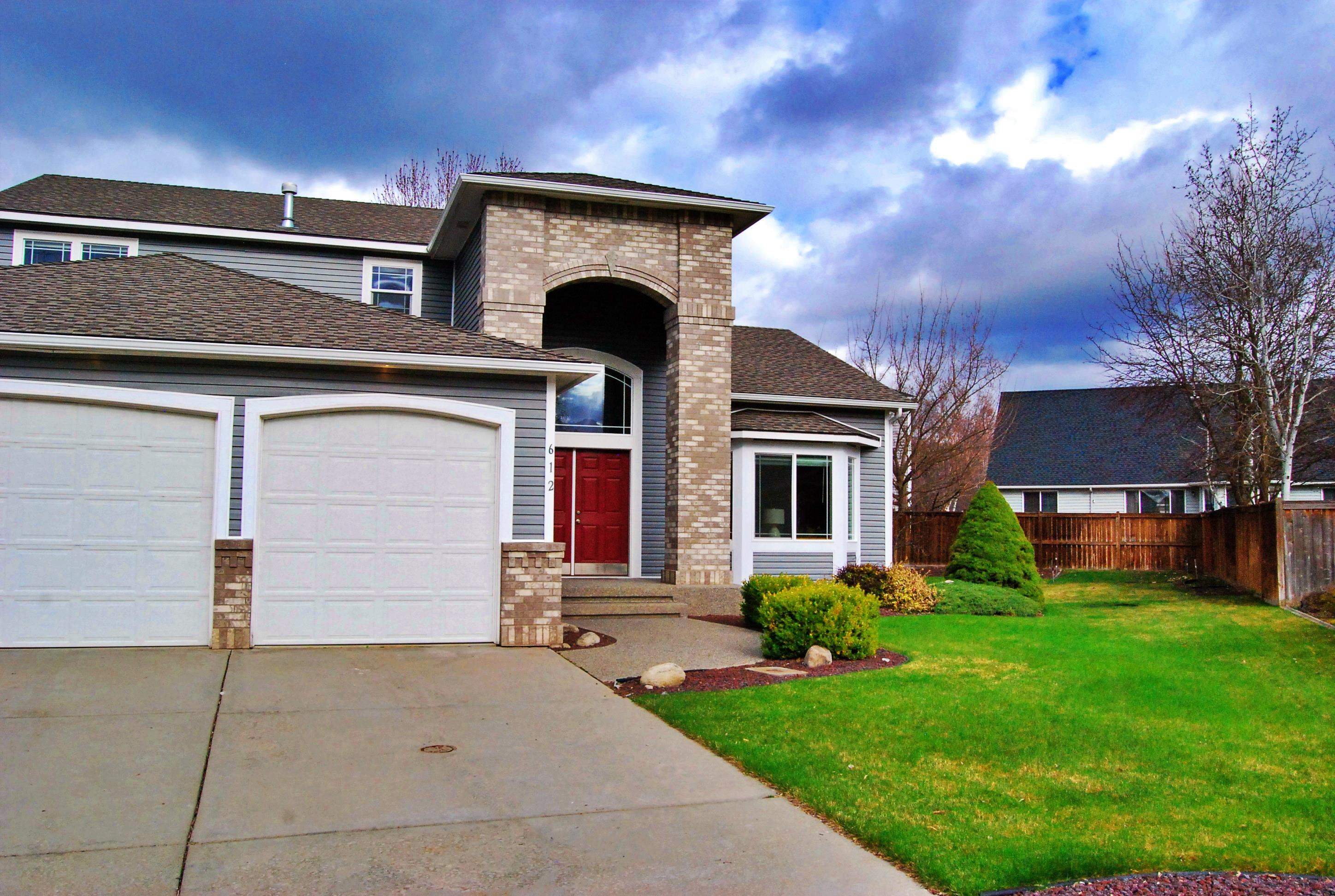 612 N Madson Ct - Photo 2