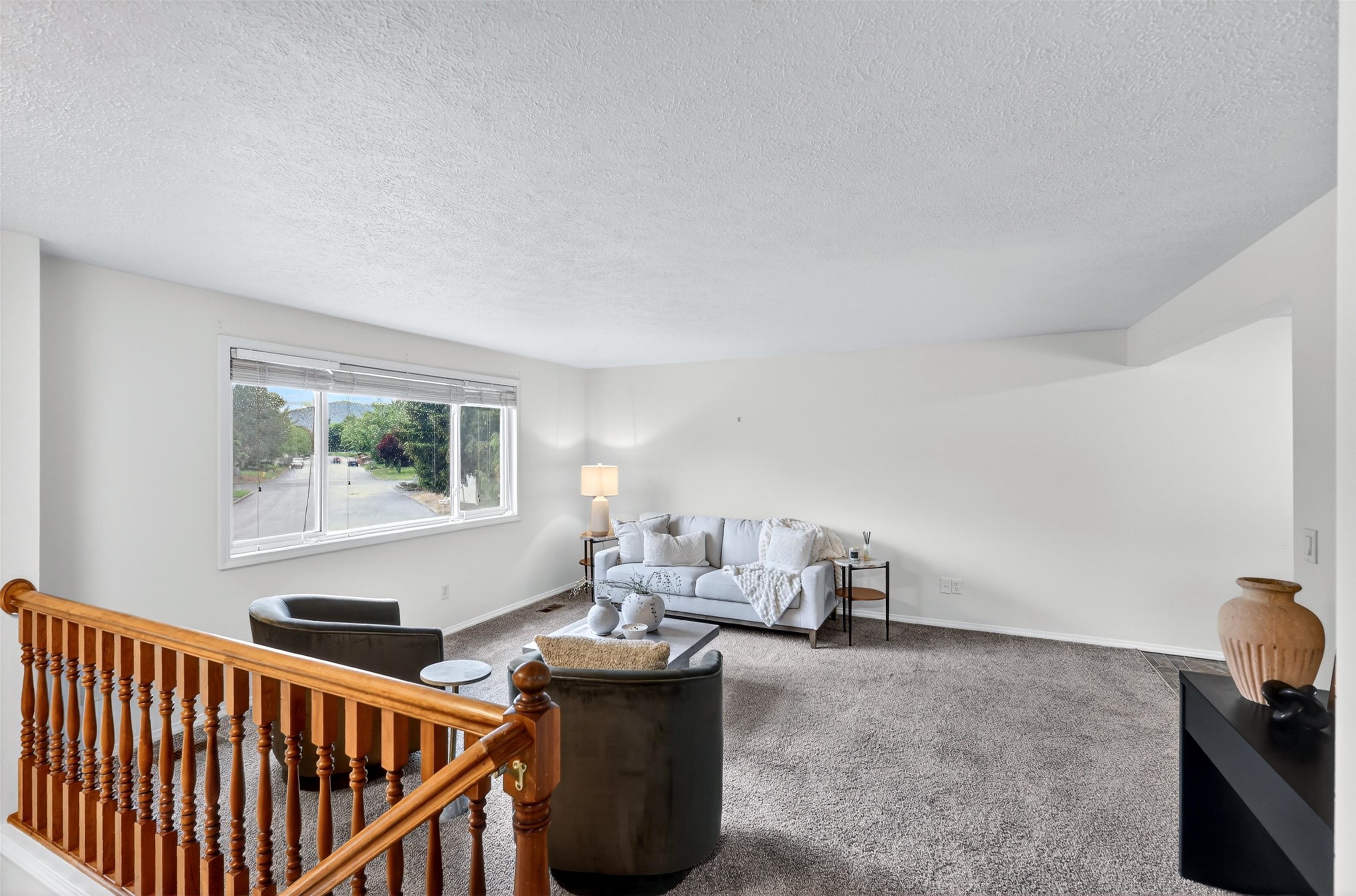 12901 E 28th Ave - Photo 8