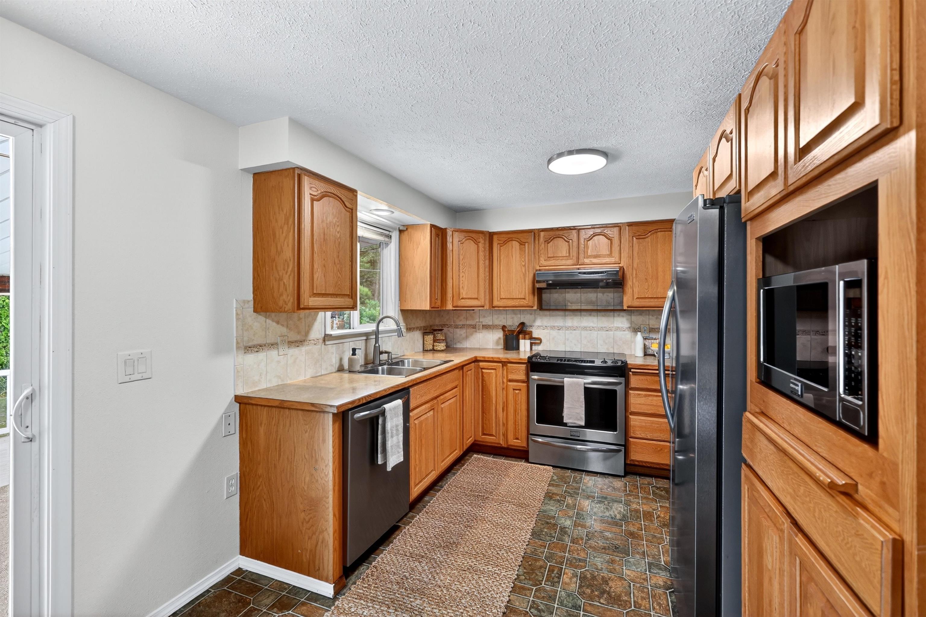 12901 E 28th Ave - Photo 13