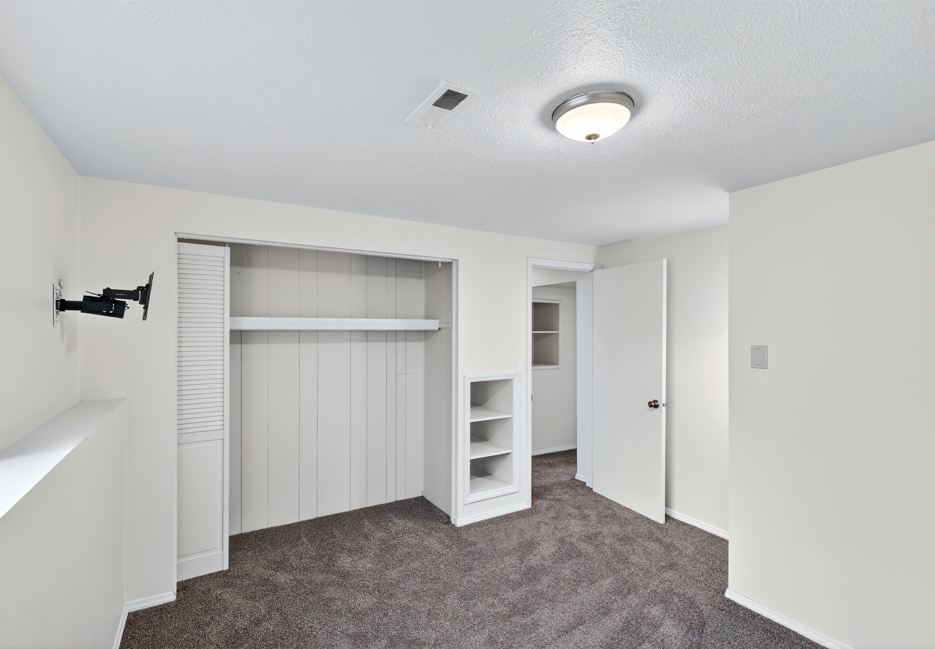 12901 E 28th Ave - Photo 24