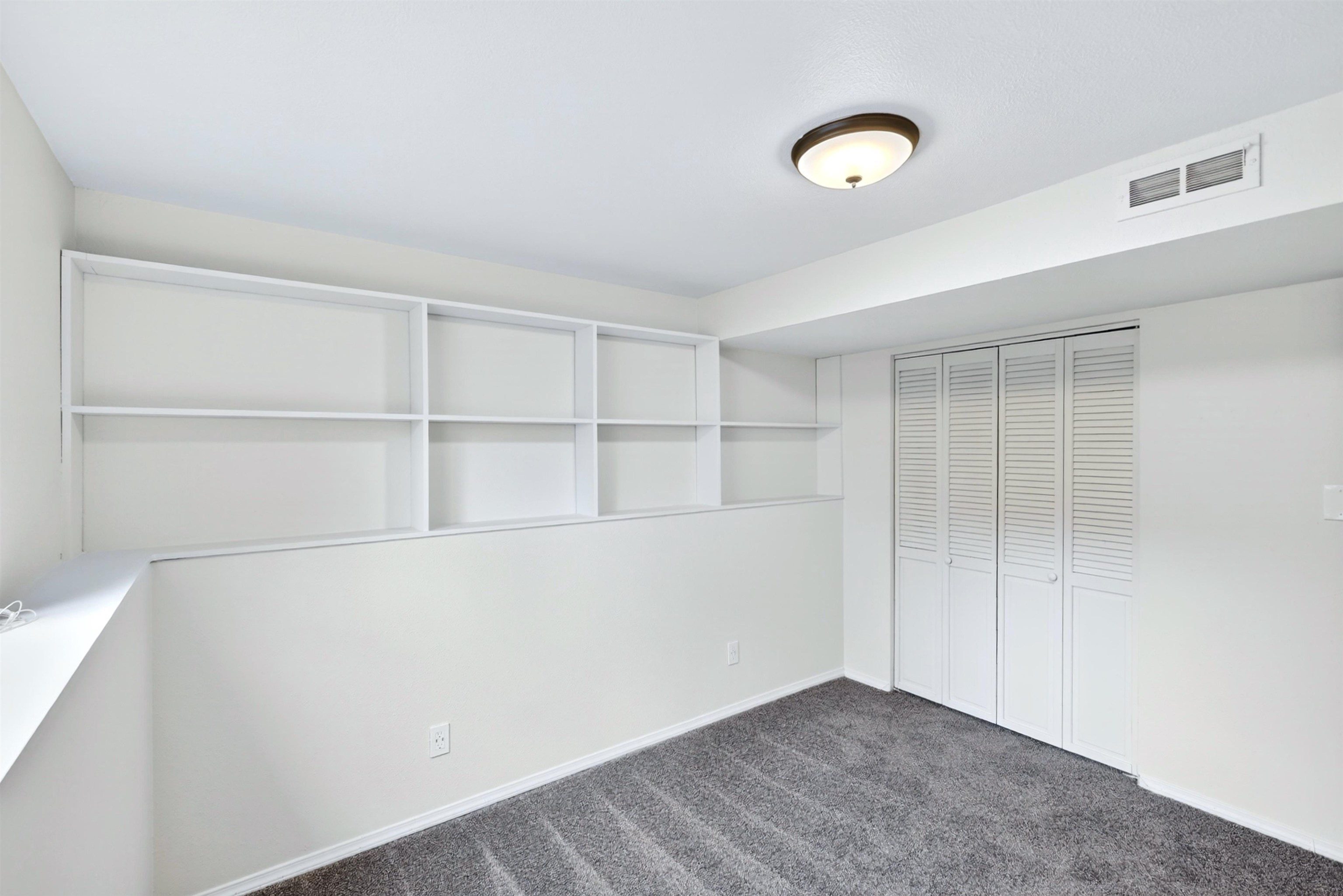 12901 E 28th Ave - Photo 27