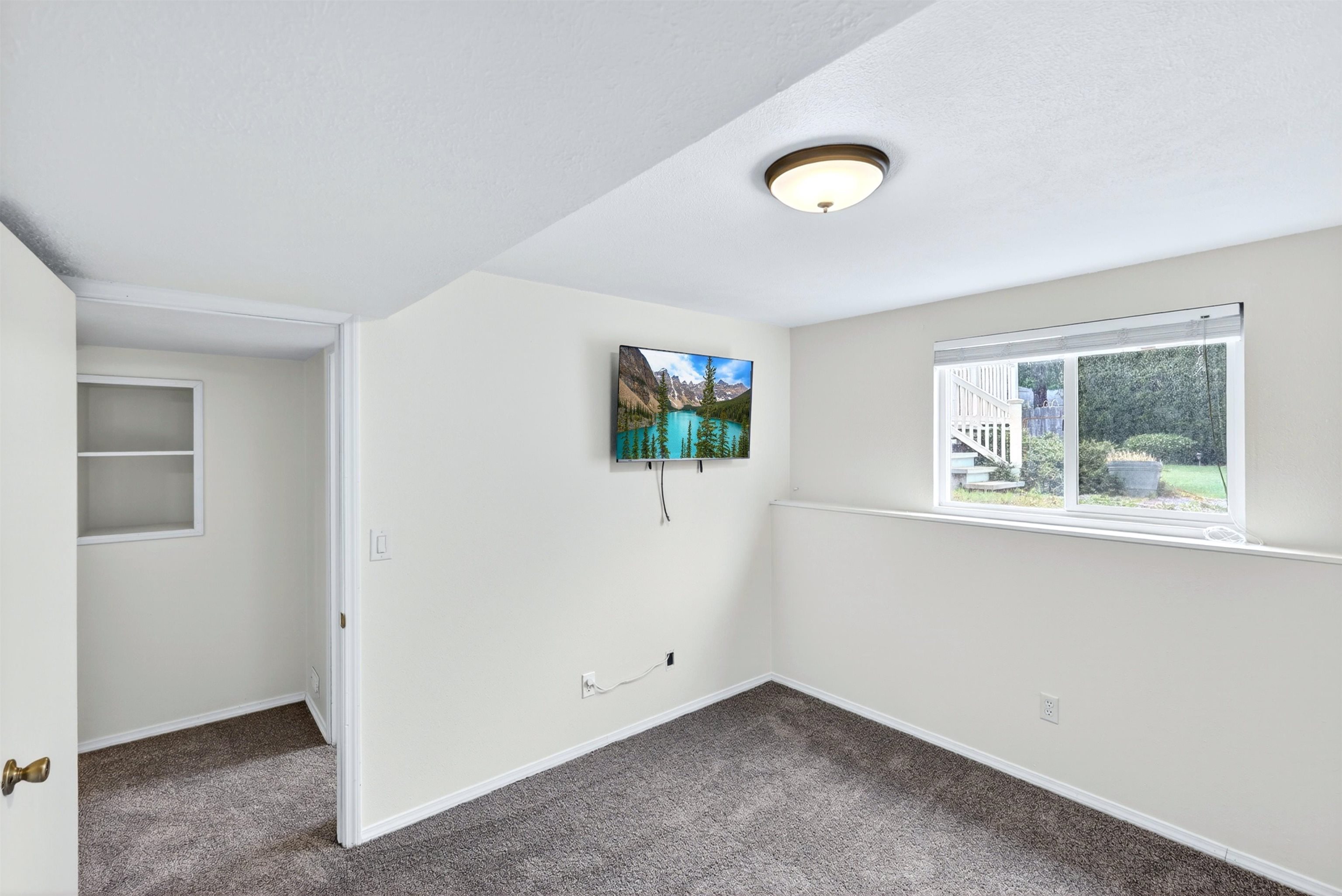 12901 E 28th Ave - Photo 29