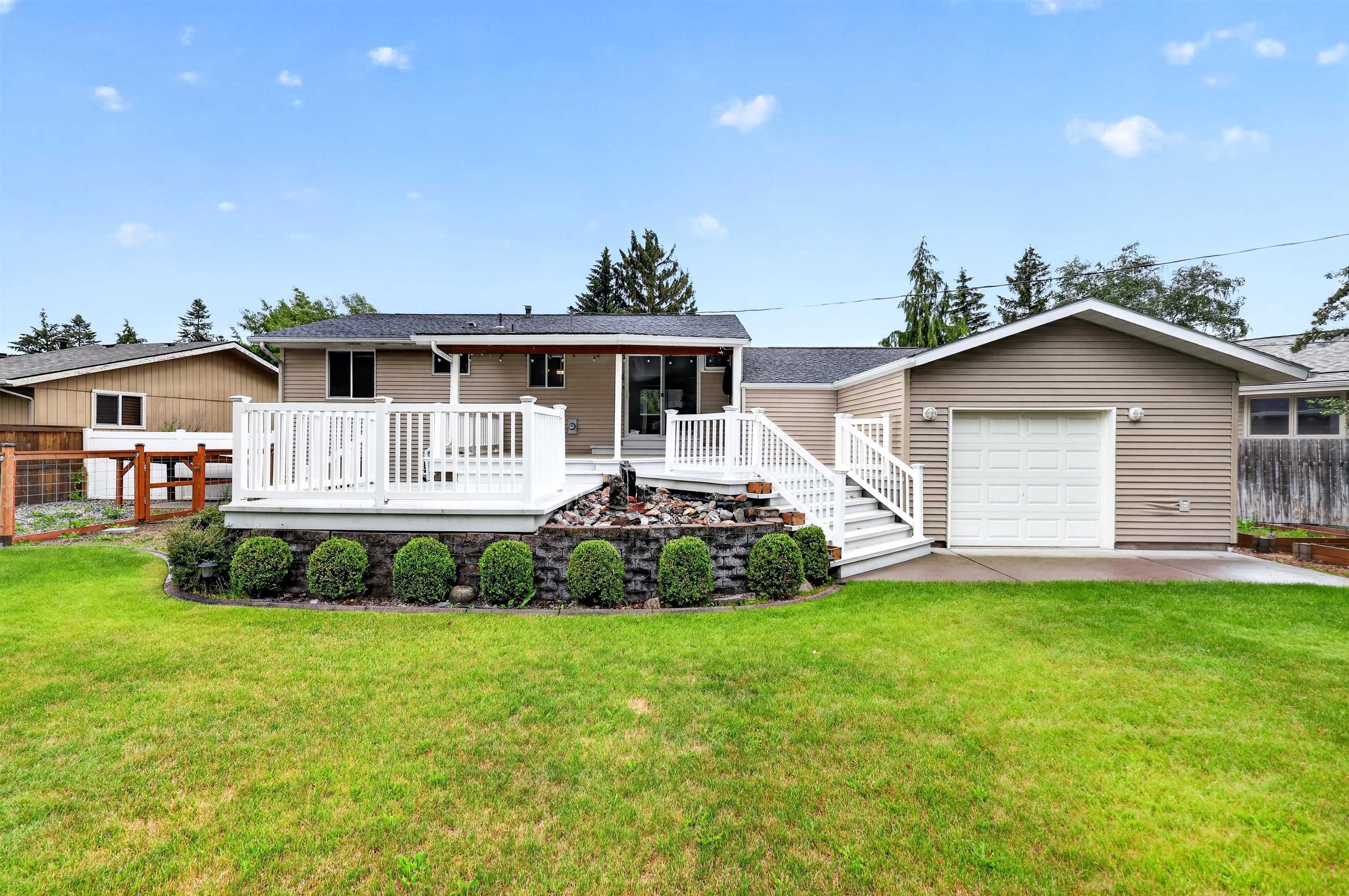 12901 E 28th Ave - Photo 6