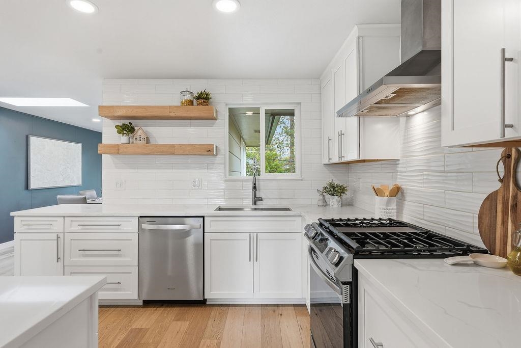 1405 E 35th Ave - Photo 9