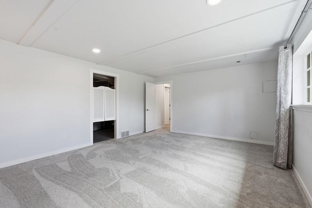 1405 E 35th Ave - Photo 28