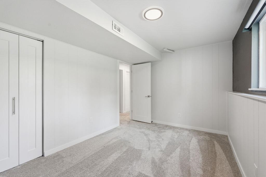1405 E 35th Ave - Photo 30