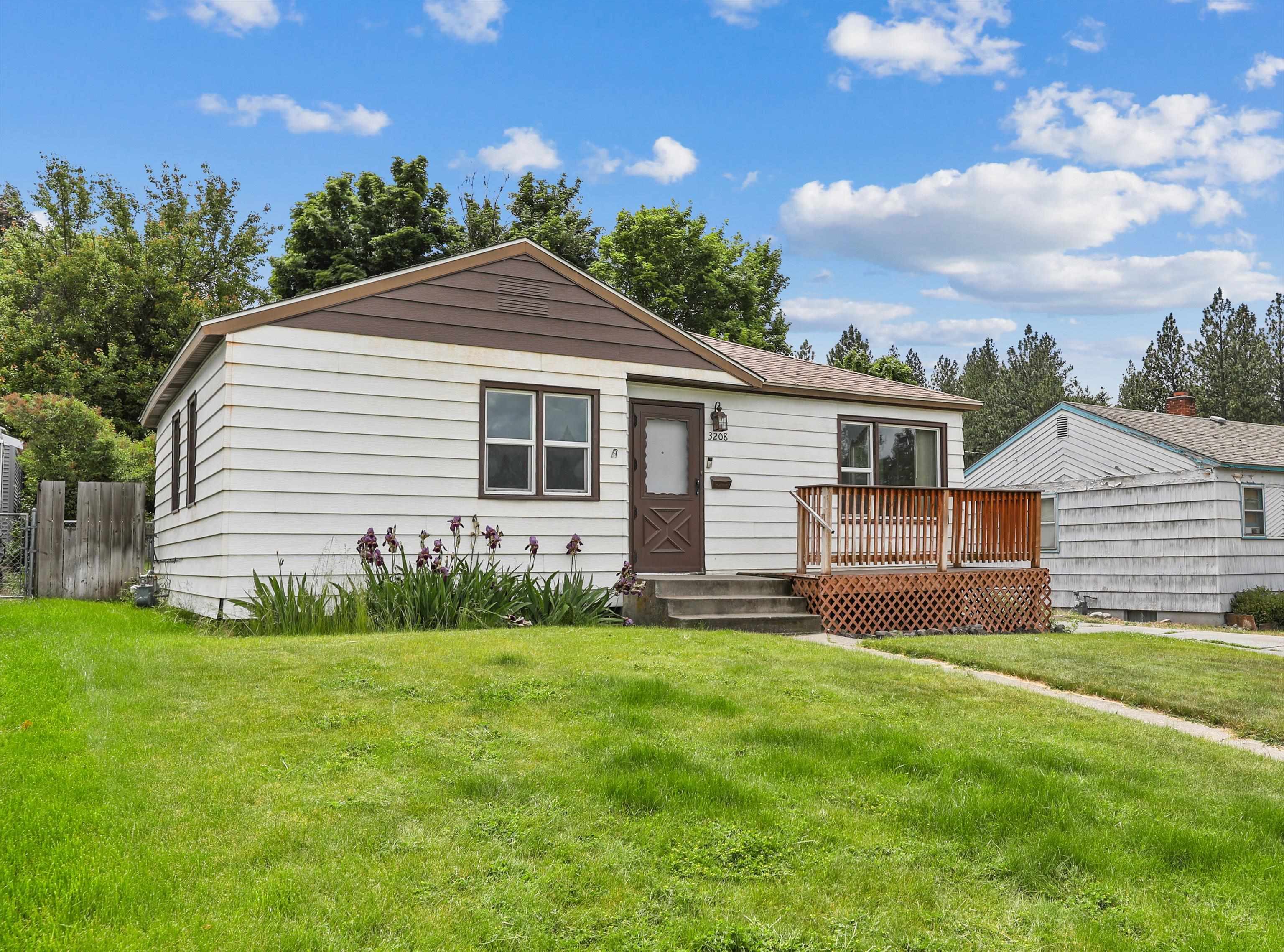 3208 E Congress Ave - Photo 1
