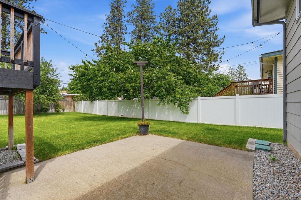 1405 E 35th Ave - Photo 37
