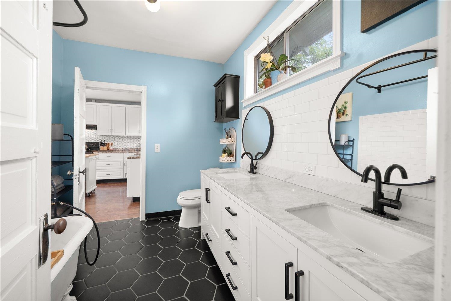 1201 W Garland Ave - Photo 15