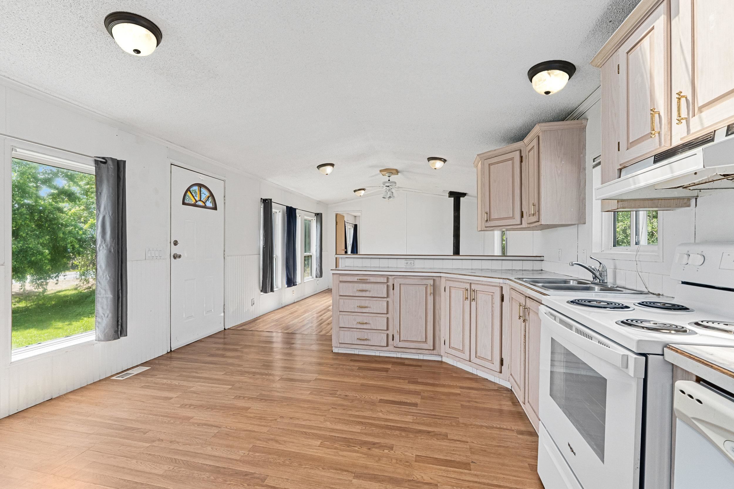 2337 Burnt Valley Rd - Photo 3