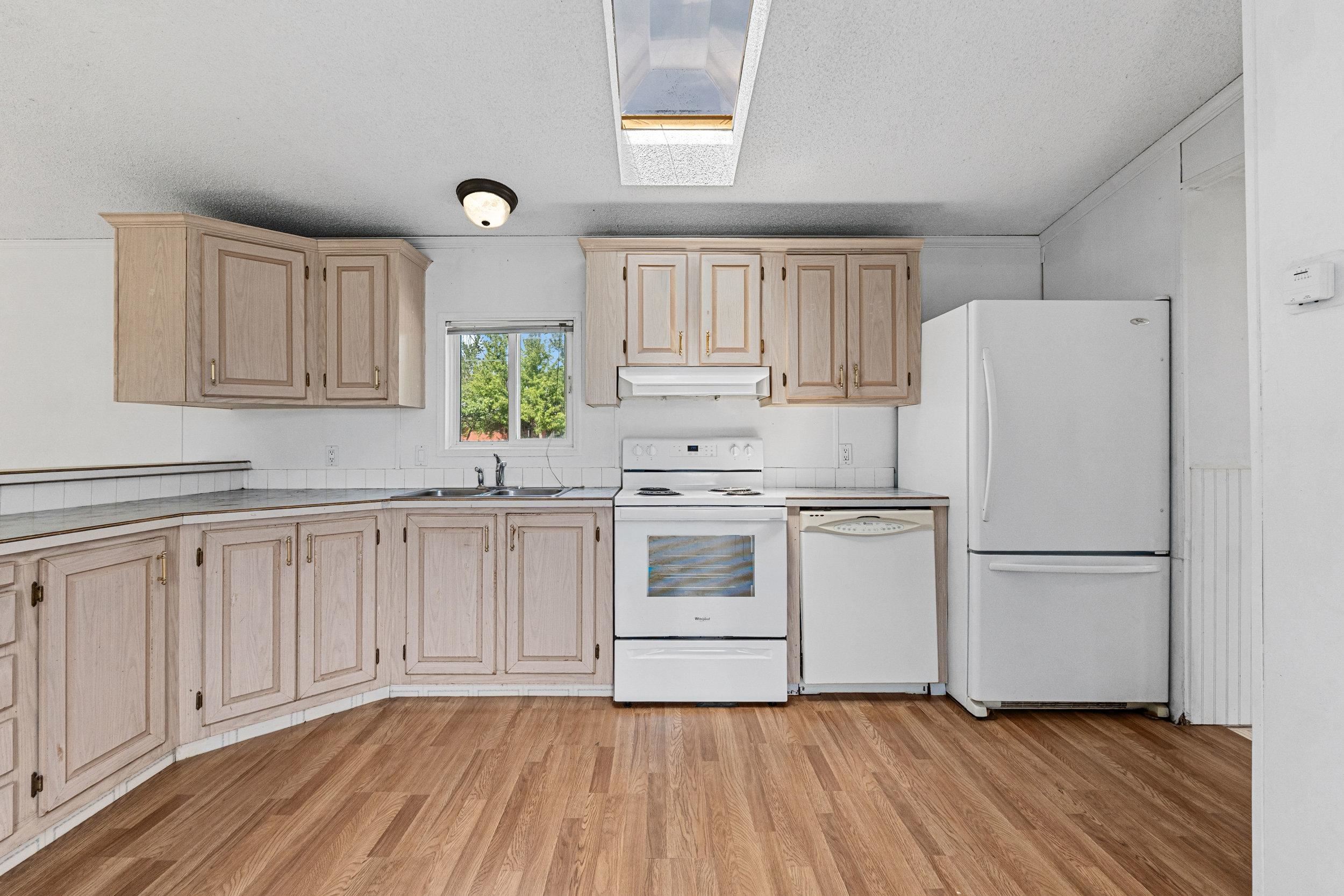 2337 Burnt Valley Rd - Photo 4