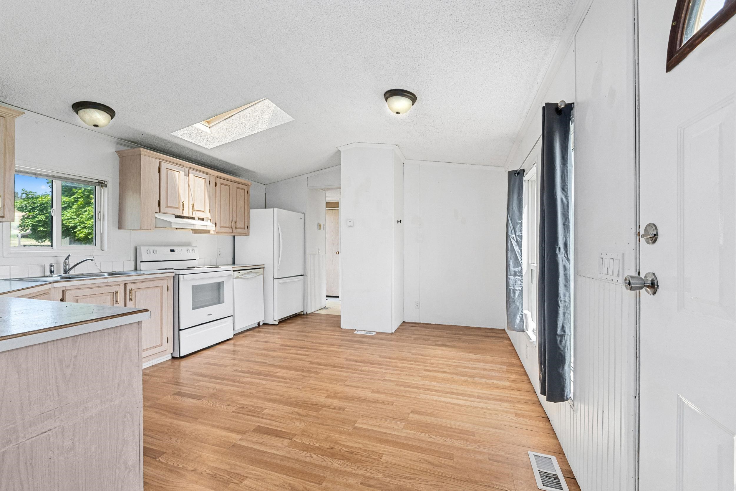 2337 Burnt Valley Rd - Photo 5