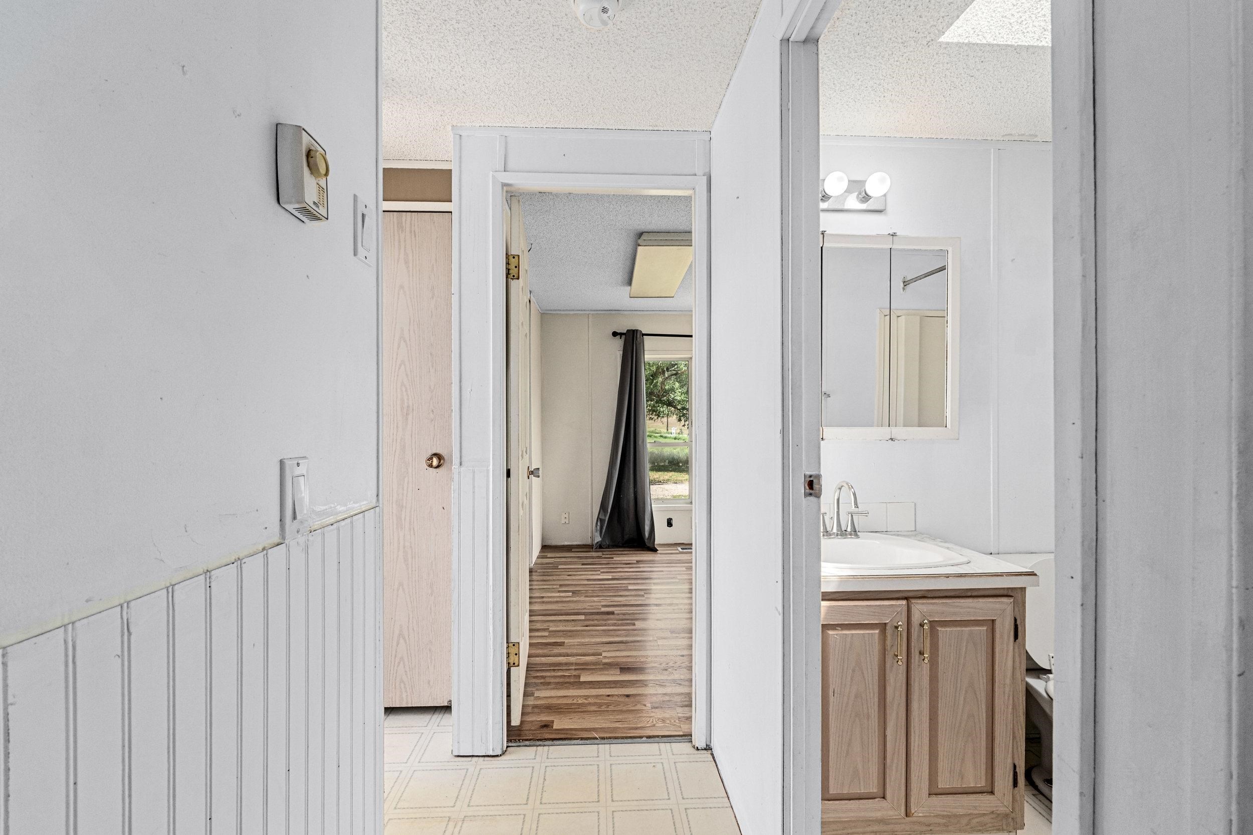 2337 Burnt Valley Rd - Photo 12