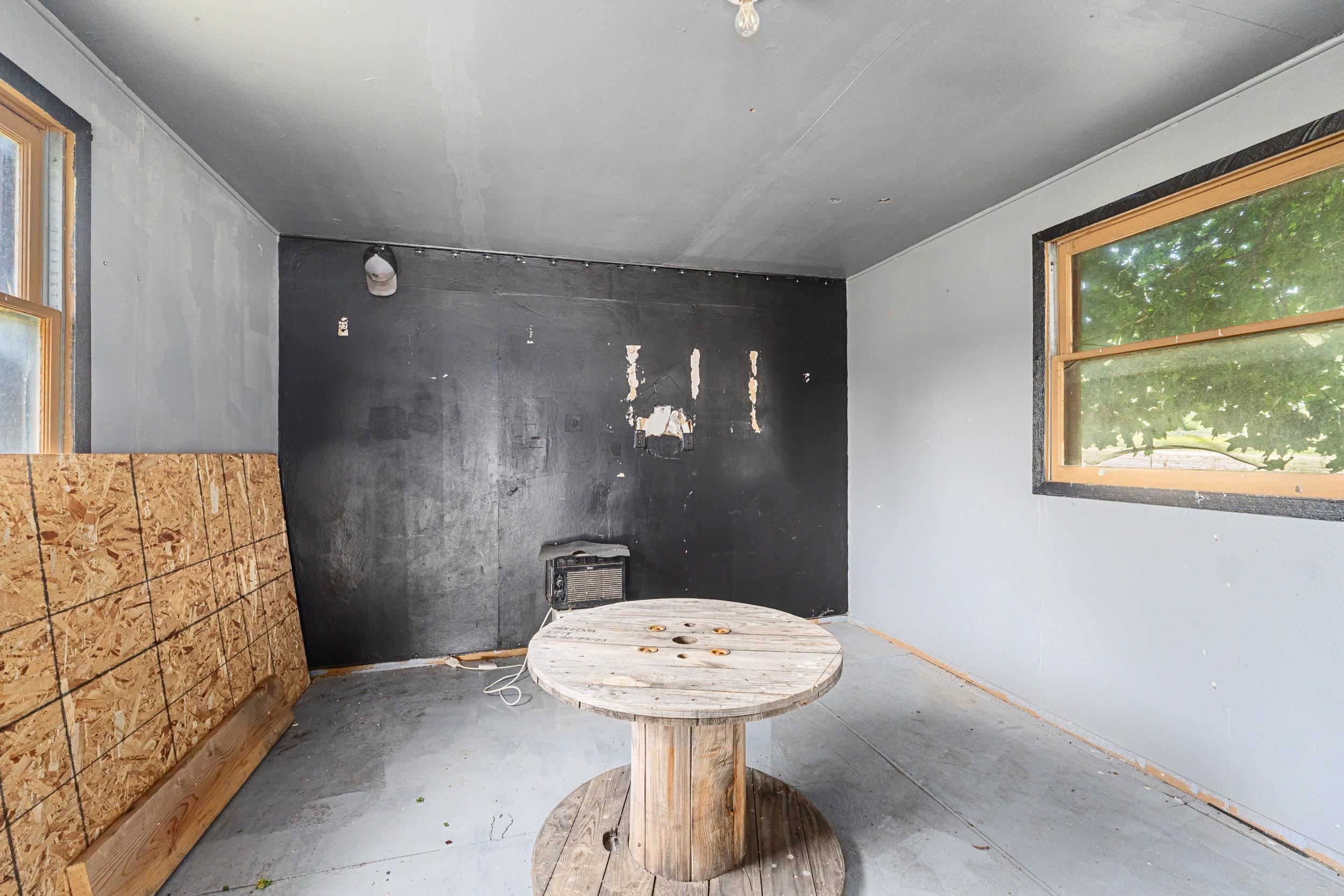 2337 Burnt Valley Rd - Photo 22