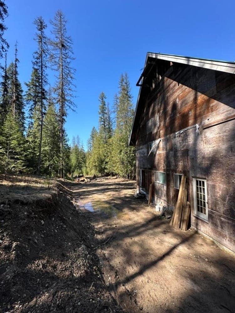 3928 Cedar Creek Rd - Photo 5
