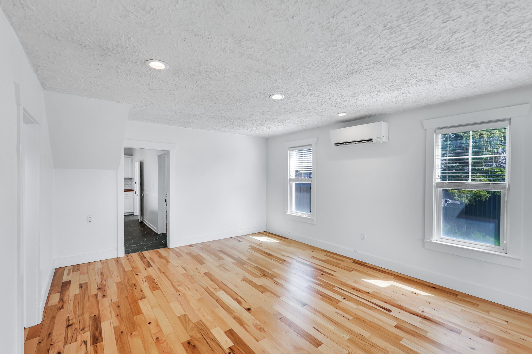 610 Ross St - Photo 11