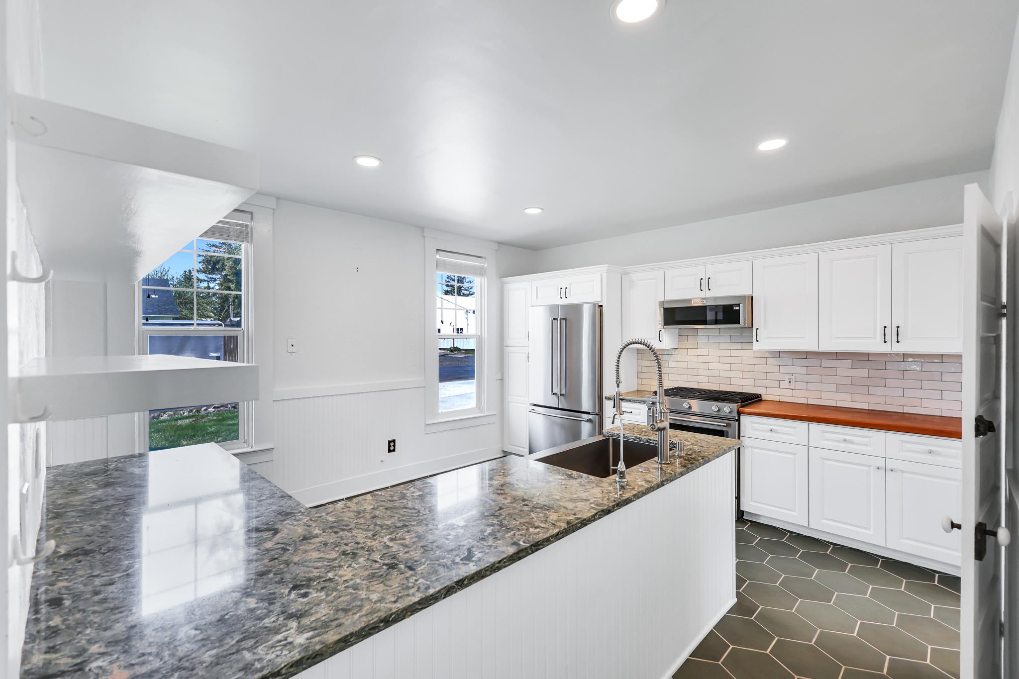 610 Ross St - Photo 24